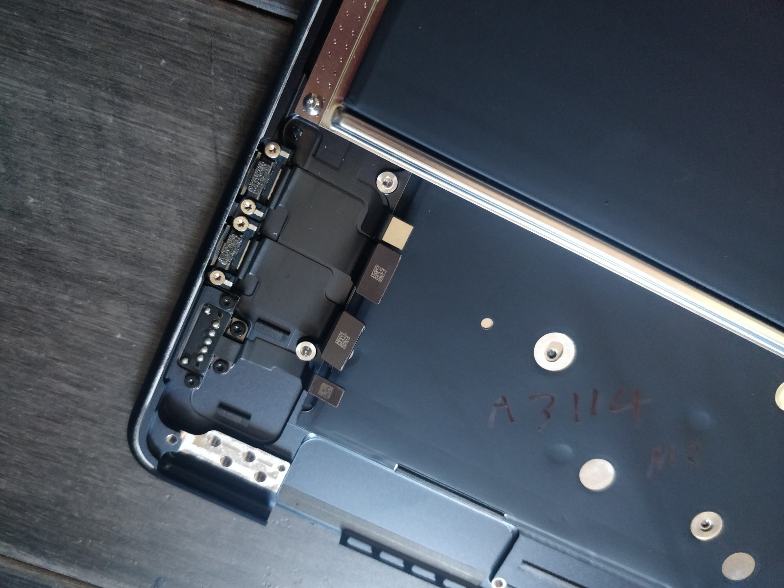 Apple Macbook Air 15 inch,A3114, M3 ,2024, Keyboard, Touchpad Assembly, Midnight