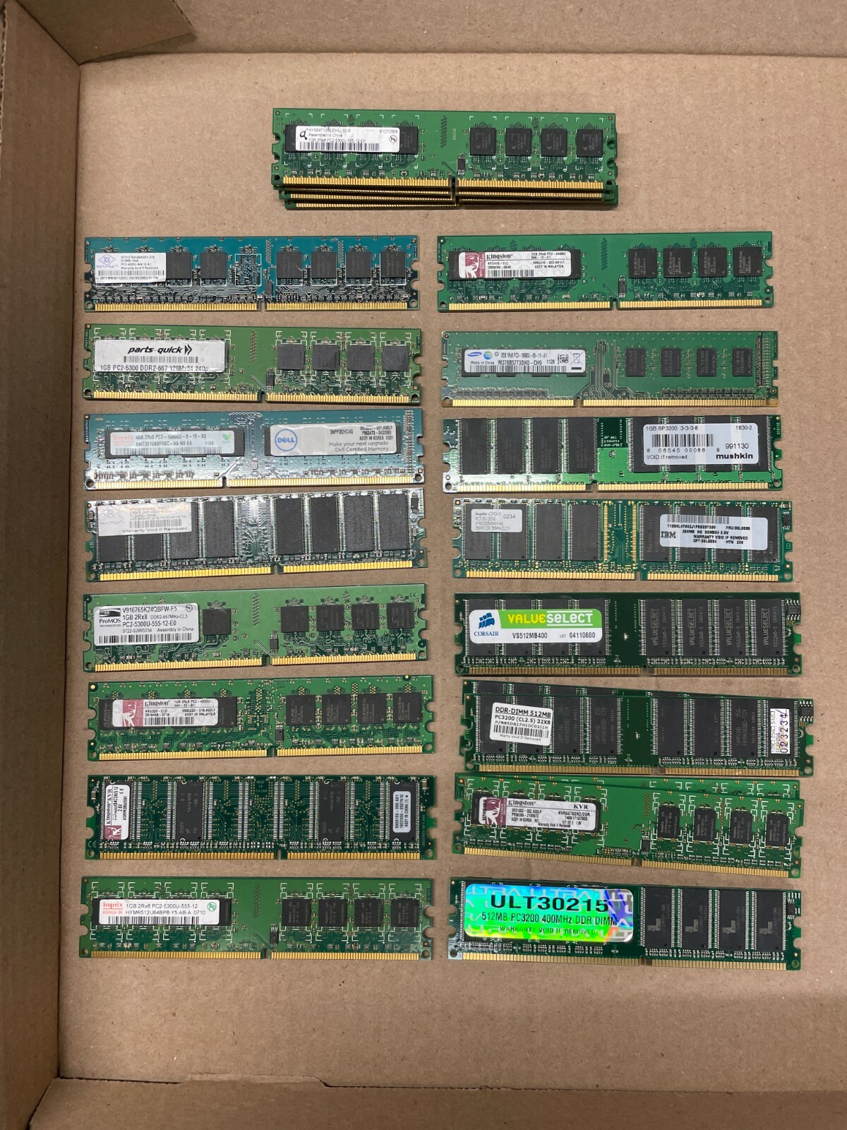 Computer Ram Lot – Various types – See Description – 24 Chips total