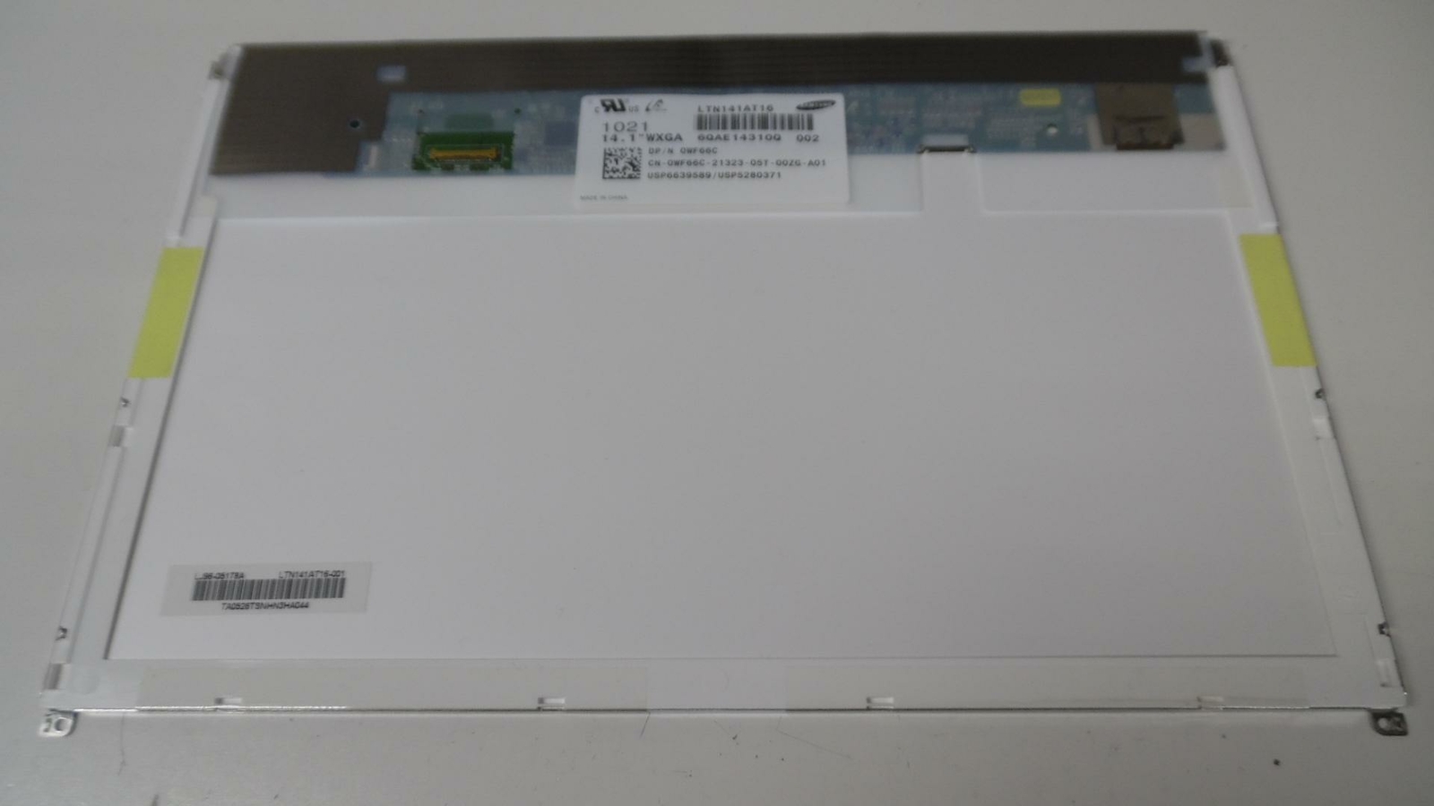 14.1″ Samsung WXGA 1280×800 30-Pin LCD Panel – LTN141AT16-002 – Tested