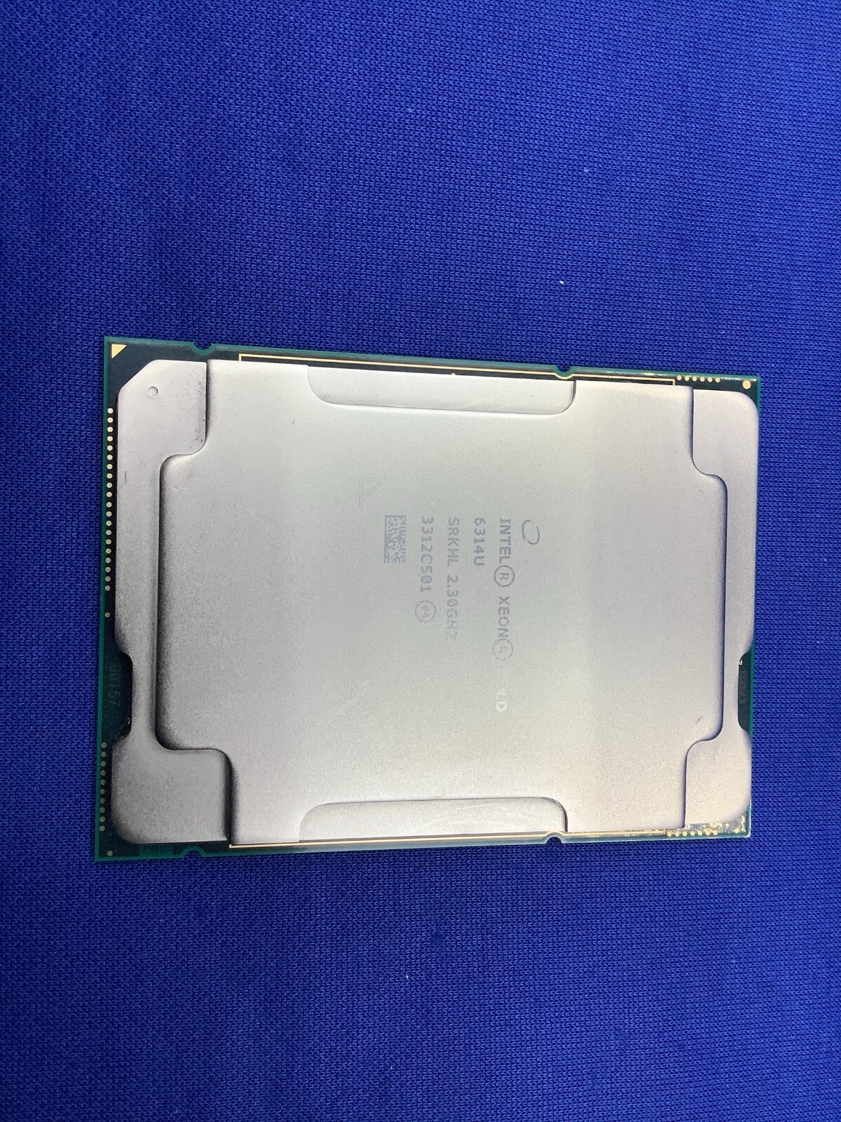 SR3GK Intel Xeon Silver 4114 13.75M Cache, 2.20 GHz Processor CD8067303561800