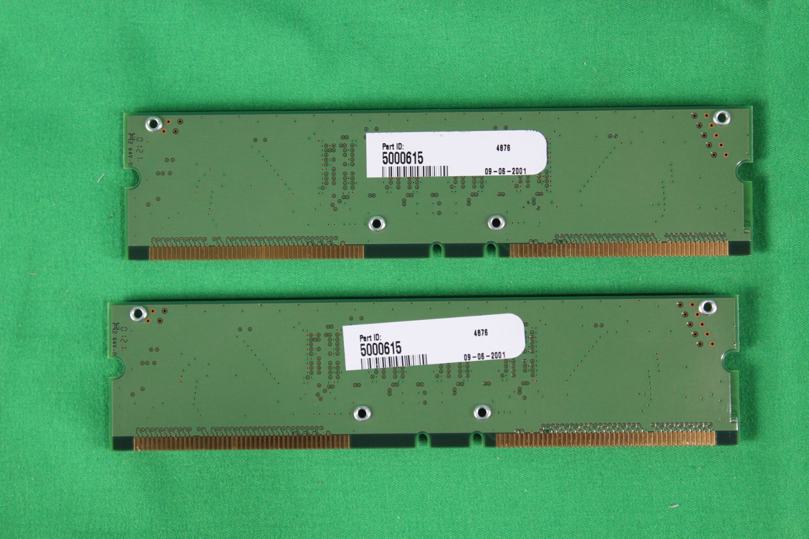 USED INFINEON GERMANY 2 X 128MB PC800-45 NON ECC, 256MB TOTAL, 128MB/4