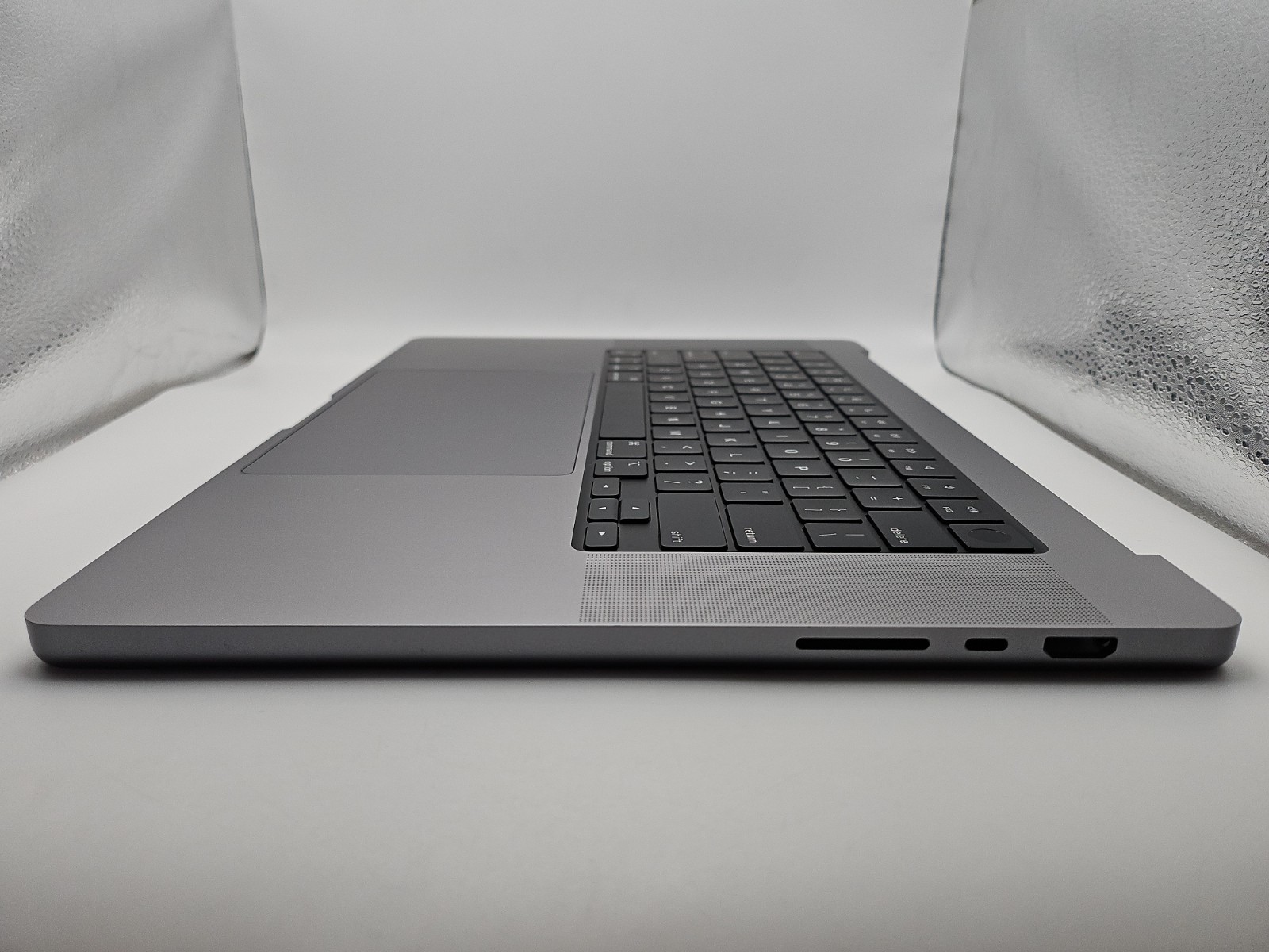 Apple MacBook Pro A2485 Space Gray 16″ Chassis Used Replacement Part