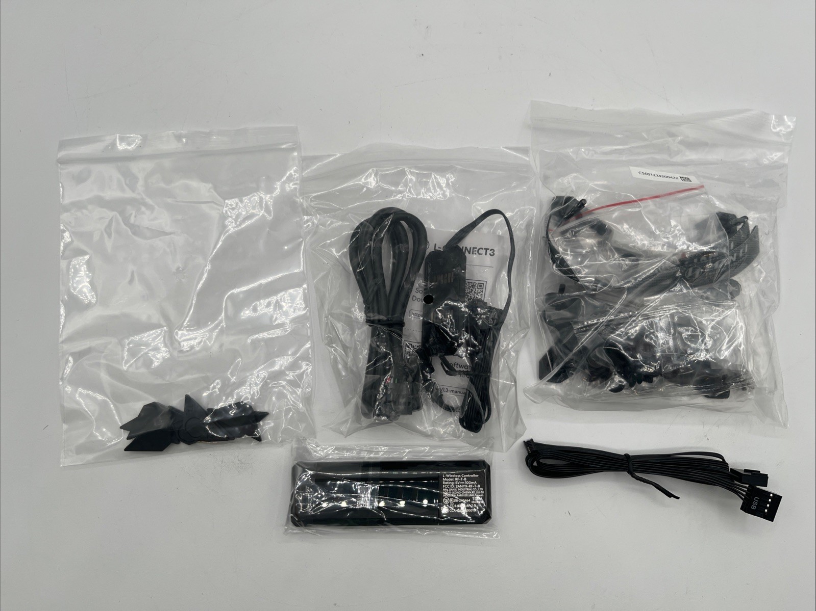 Lian Li GA II LCD 280mm TL Wireless Water Cooling Kit – Black