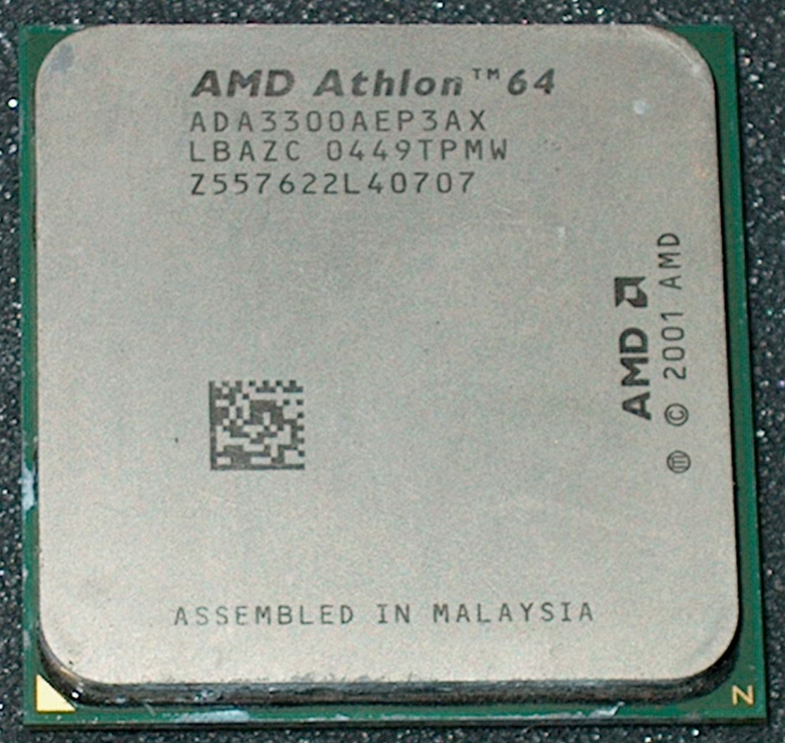 AMD ATHLON 64 3300+ 2.4 GHZ PROCESSOR, ADA3300AEP3AX, SOCKET 754, US SELLER