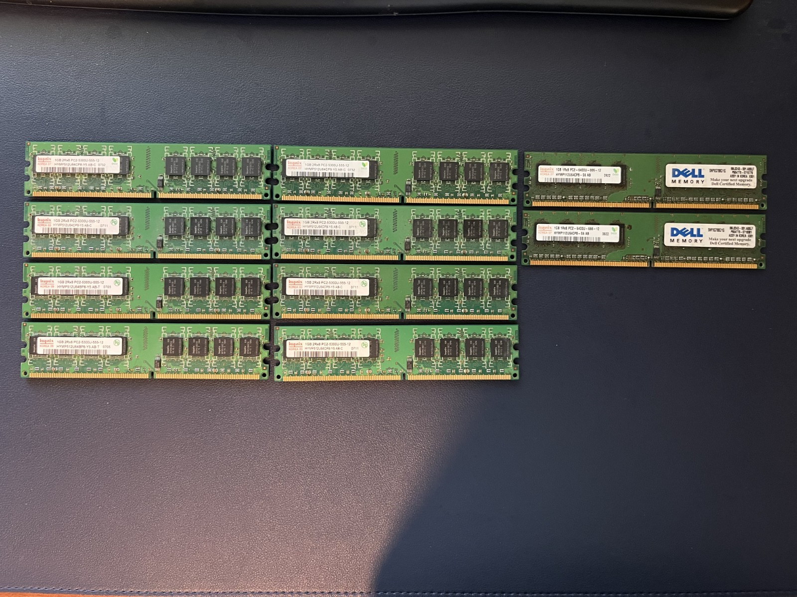 10x Hynix 1GB DDR2 PC2-5300U DDR2-667 Desktop RAM Lot (8x2Rx8 + 2x1Rx8)