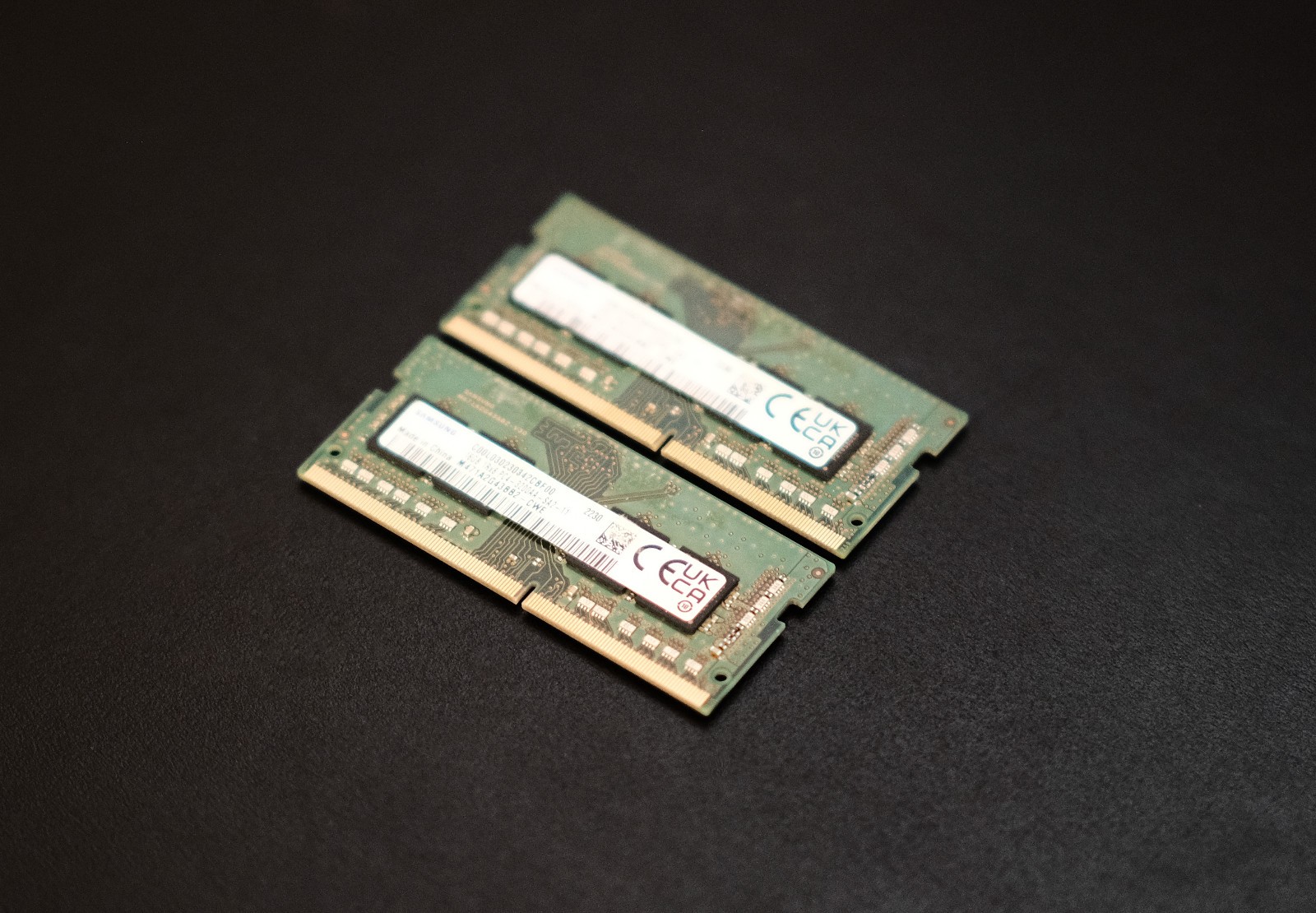 Samsung 32GB DDR4 SO-DIMM (2x 16GB), PC4-3200AA (DDR4-3200), M471A2G43BB2-CWE
