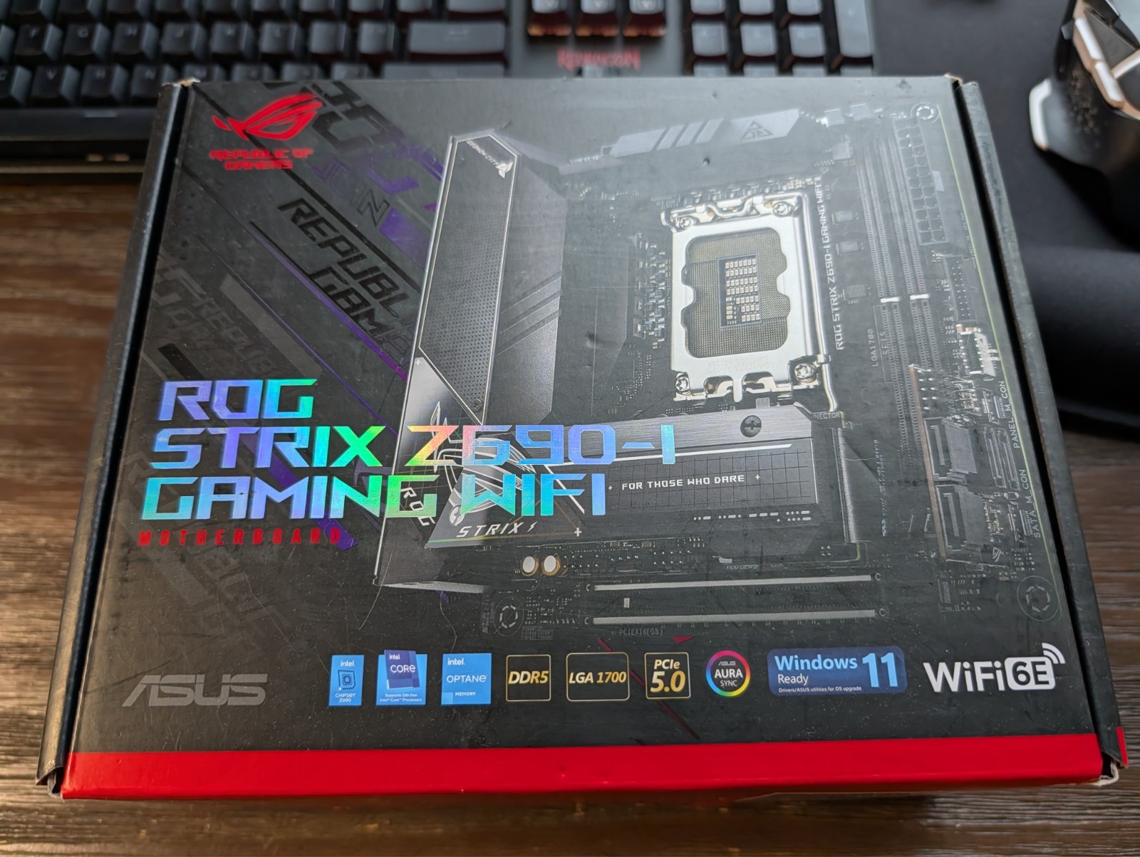 ASUS ROG Strix Z690I Gaming WiFi LGA 1700 Mini-ITX Intel Motherboard Thunderbolt