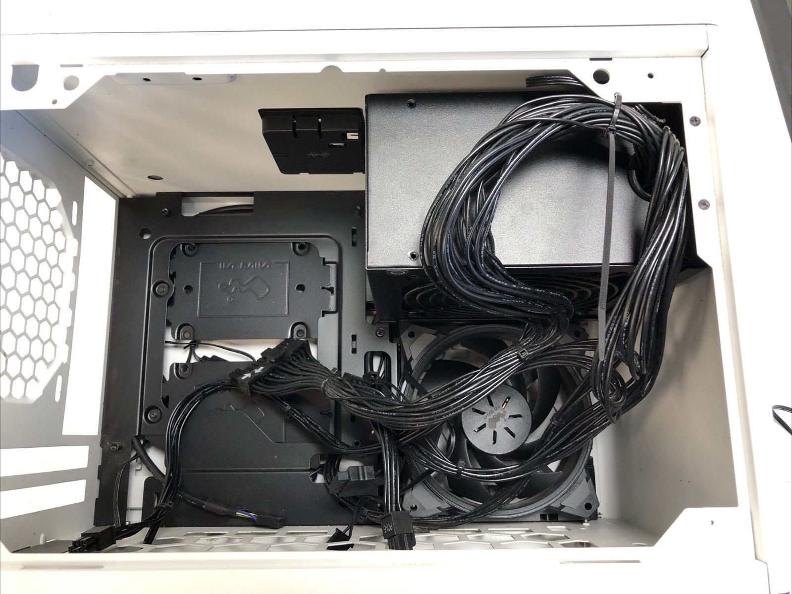 In Win A1 Plus White Mini-ITX Mini Tower Case Tempered Glass w/ 650W PSU