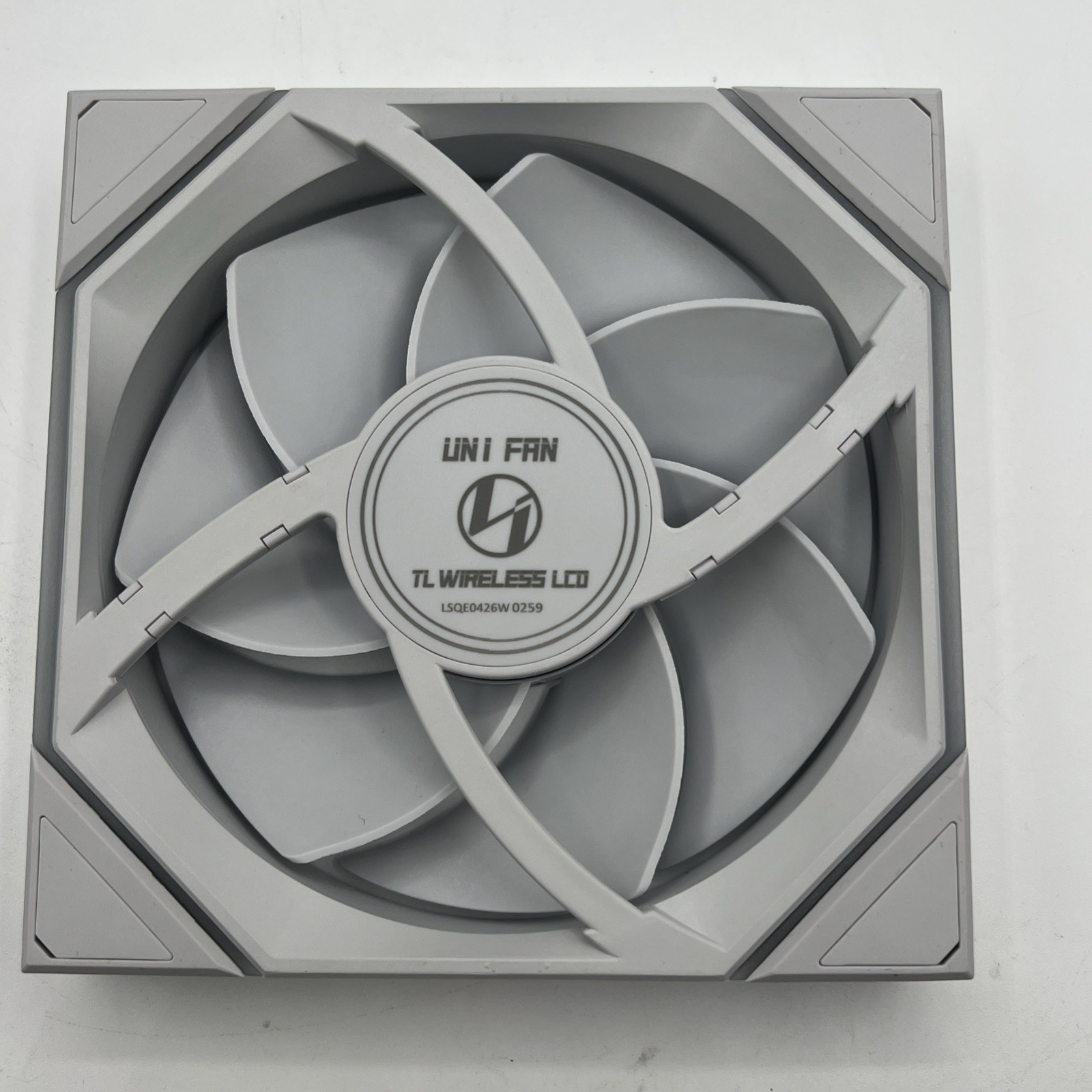 Lian Li UNI Fan TL – LCD Wireless 140 – Single Pack ARGB Fan White