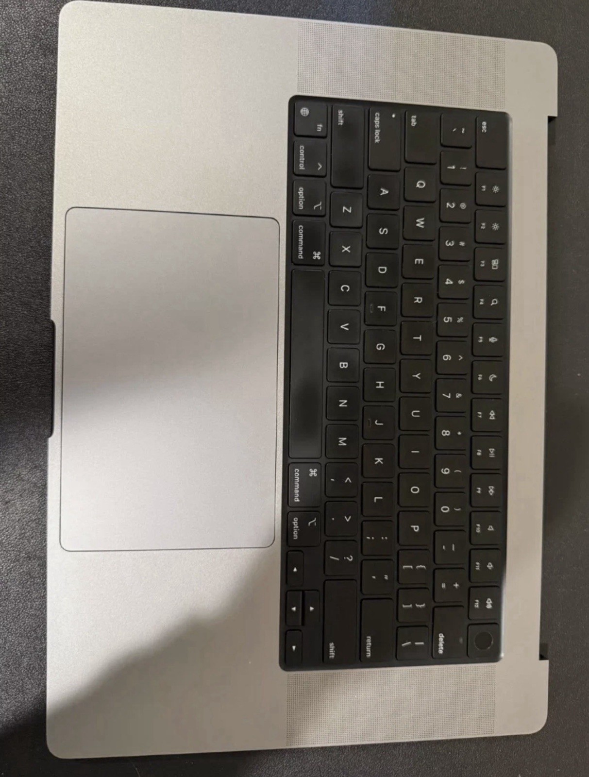 Apple MacBook Pro 16″ 2021 A2485 KEYBOARD PALMREST TOPCASE BATTERY TOUCHPAD Gray