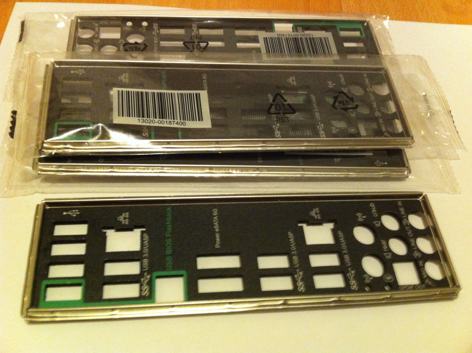 ORIGINAL ASUS IO SHIELD for ASUS X79 DELUXE ,X79-DELUXE , GREEN BLACK