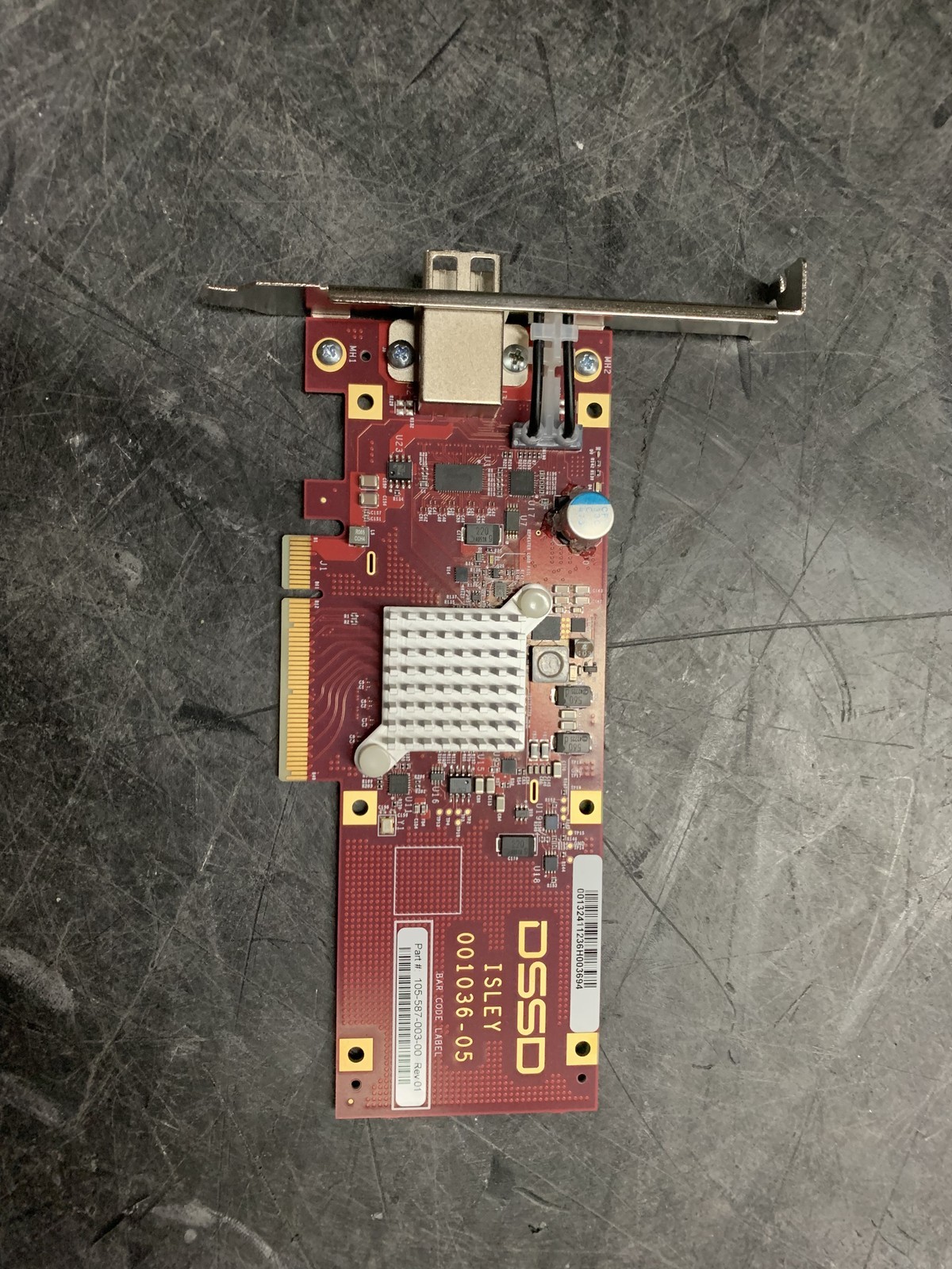 EMC 105-587-003-00 DSSD Host Card 2 PCIe Ports