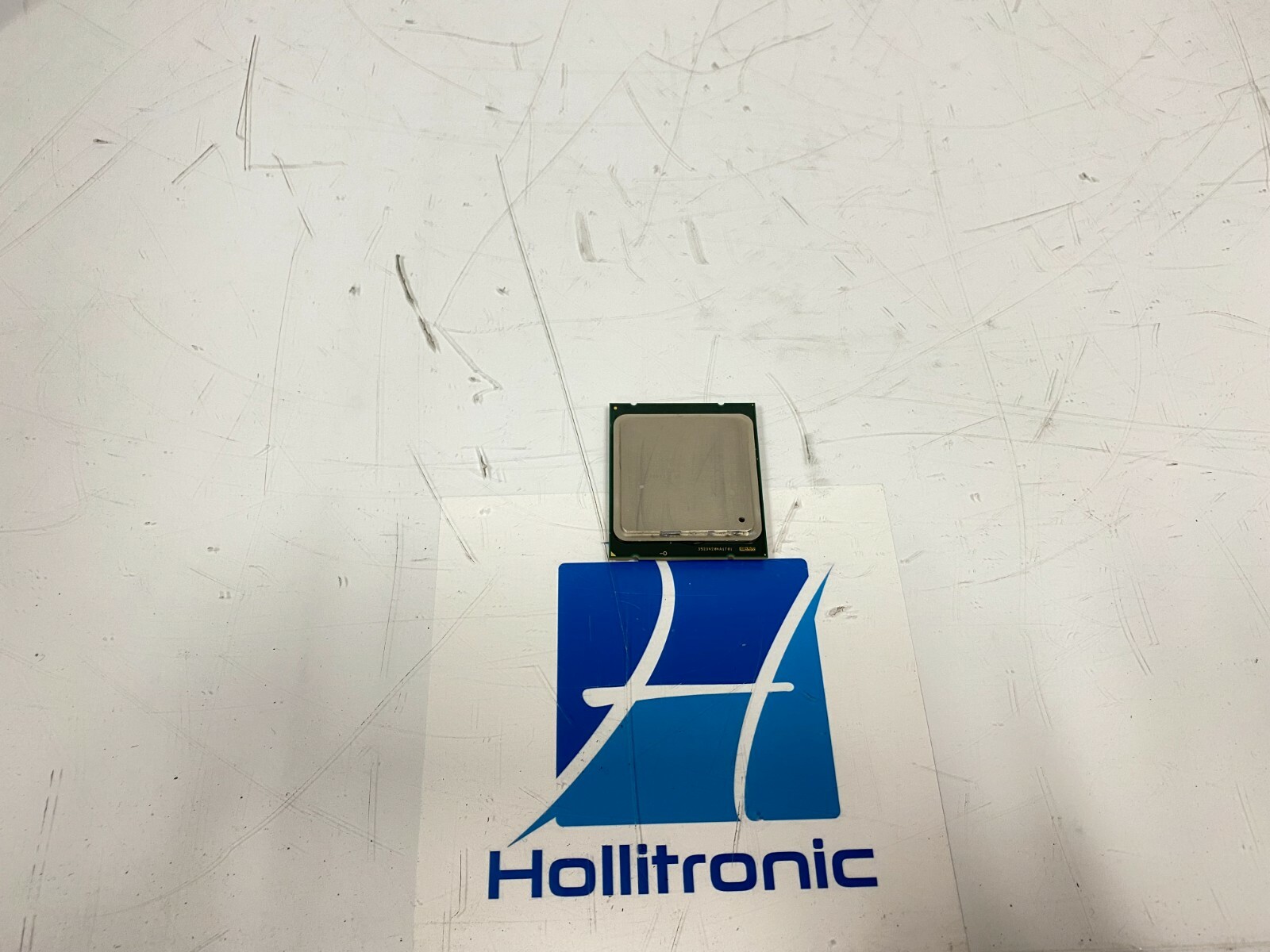Intel SR0QR Xeon E5-4650 2.70GHz 20MB 8.0 GT/s 8-Core CPU Processor