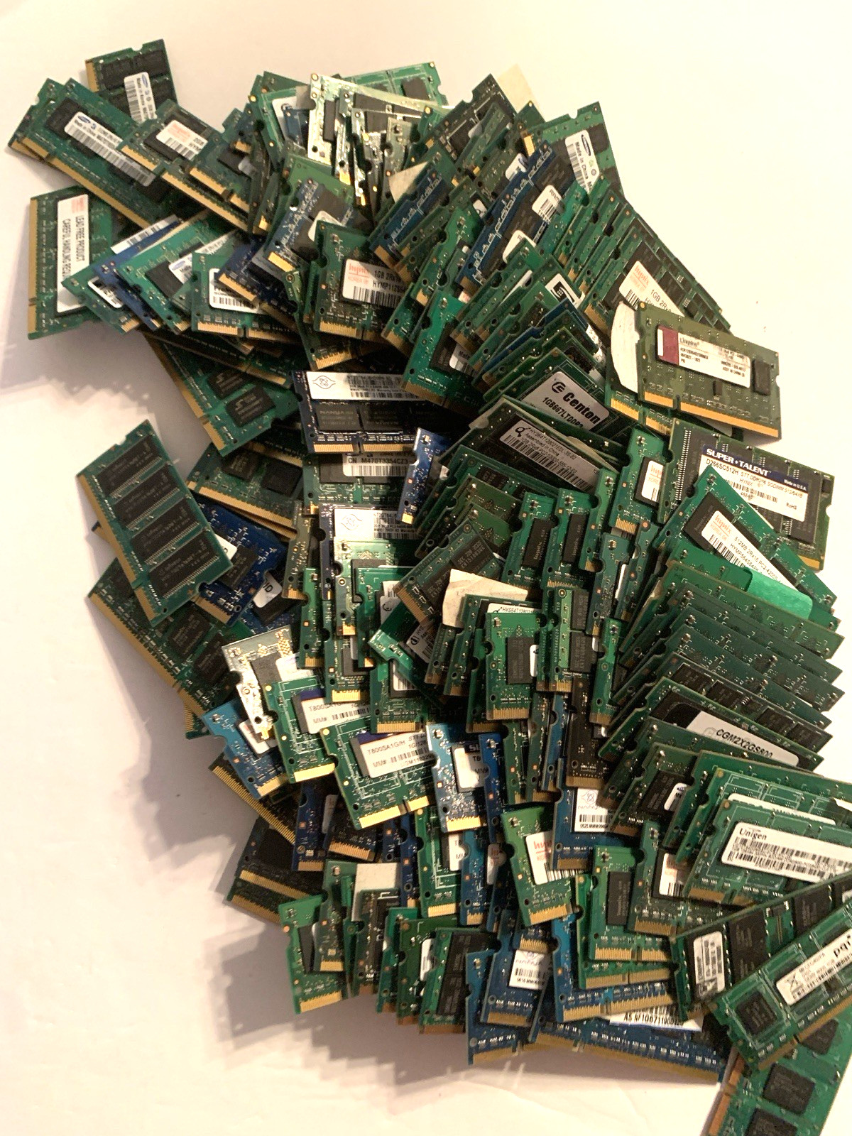 LOT of 177 DDR2 Mixed Brands & Size 2GB 1GB 512MB 256MB Vintage