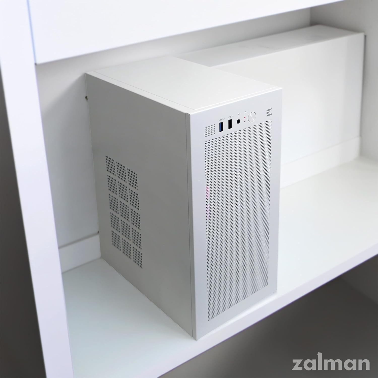 Sleek Mini Tower Case for Micro-ATX and Mini-ITX – White