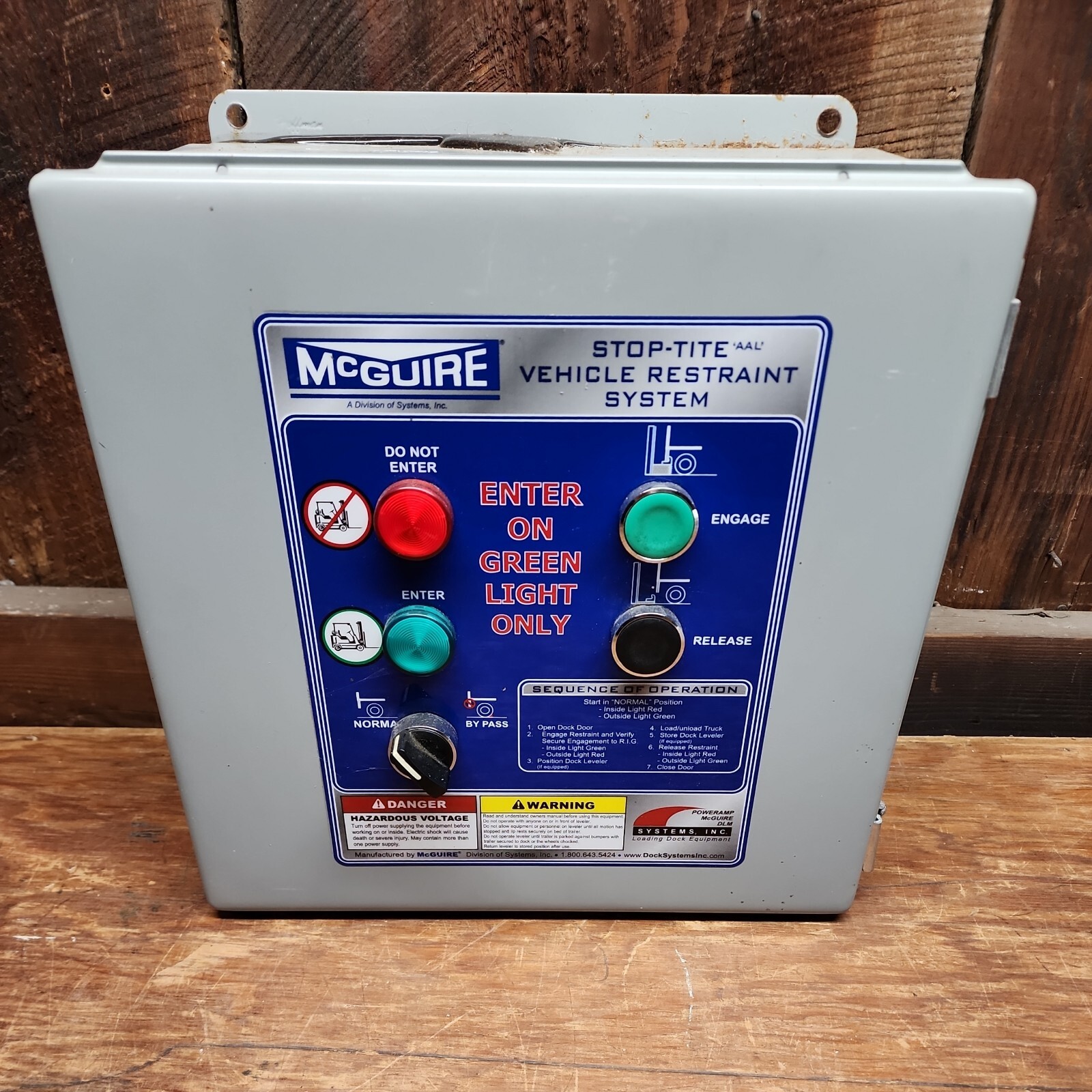 McGuire Stop-Tite Vehicle Restraint System Loading Dock Controller used MSP