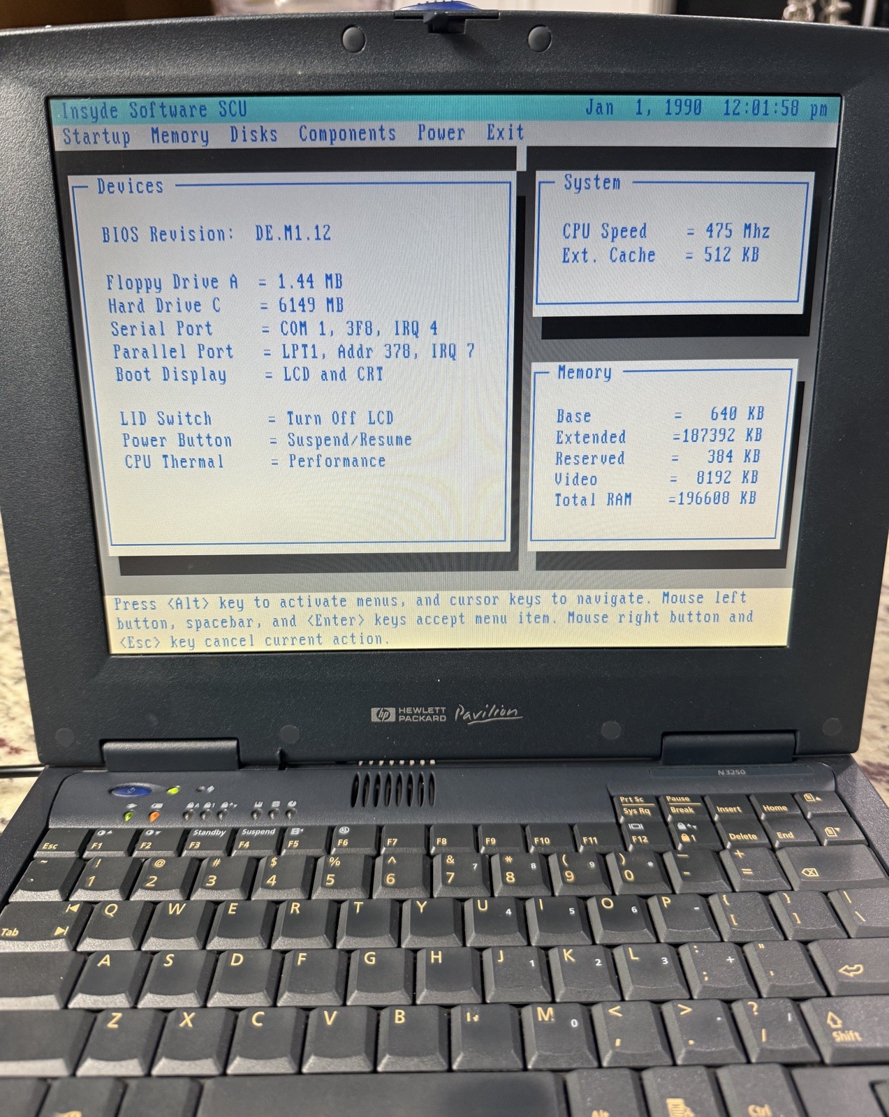 Vintage HP Hewlett Packard Pavilion N3250 Laptop, See description