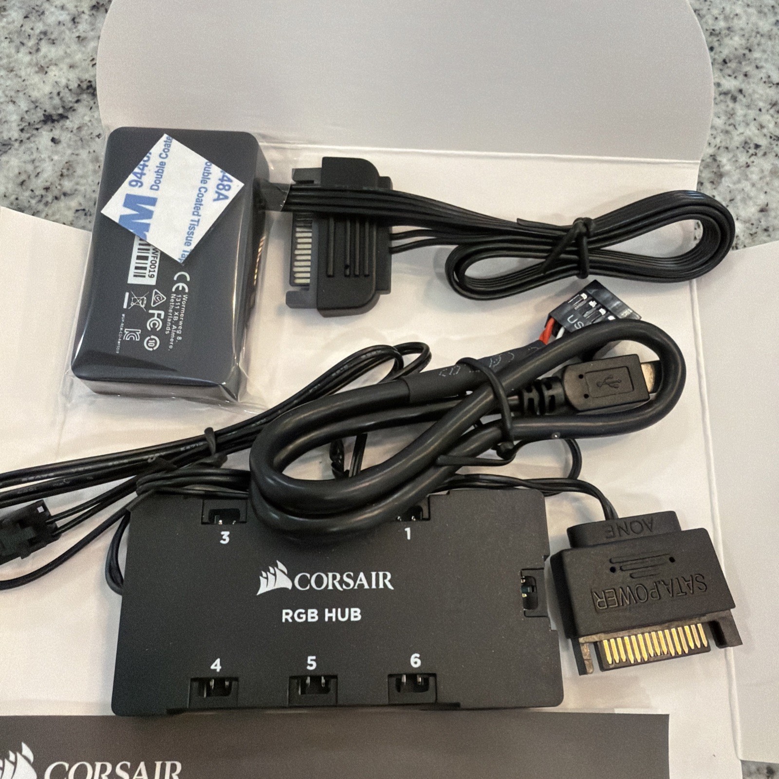 Corsair iCUE Lighting Node Pro and RGB Fan LED Hub computer fan