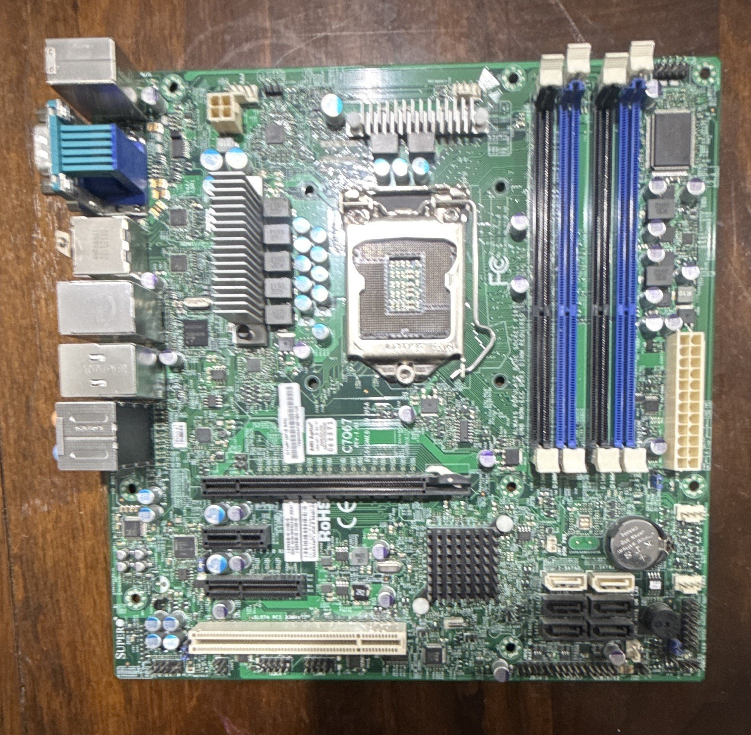 Supermicro C7Q67 MicroATX LGA1155 DDR3 4-DIMM PCIe x16 VGA USB 2.0