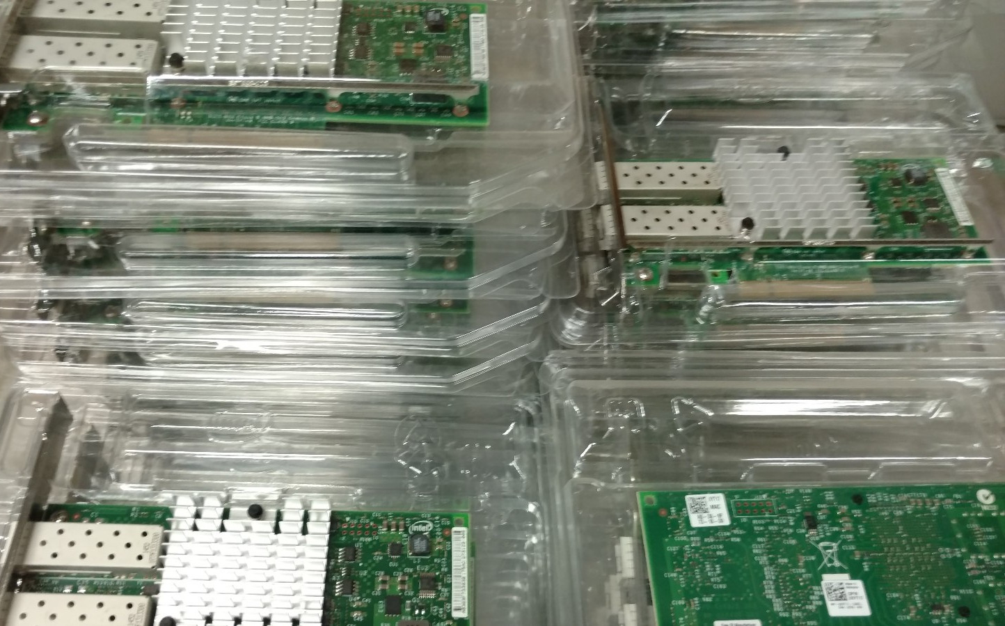 Lot 0f 76 DELL INTEL X520-DA2 DUAL PORT 10GB SFP+ ADAPTER CARD (0XYT17)