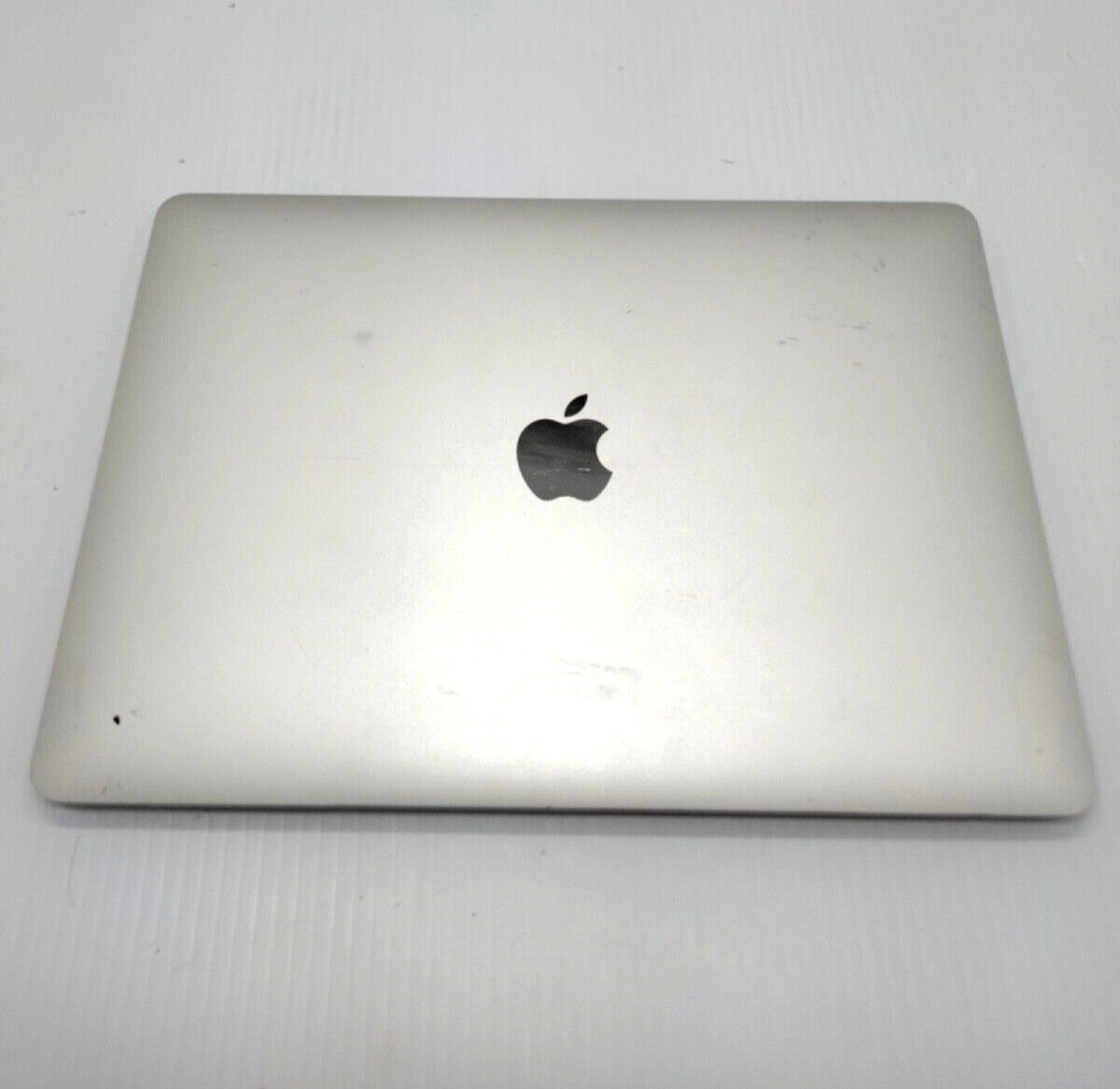 Apple A1932 EMC 3184 13″ 2019 LCD Screen Display Assembly Chassis Silver