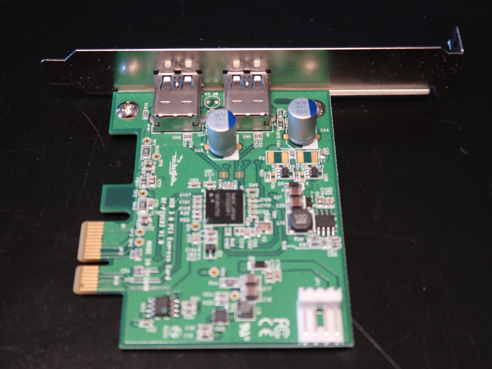 Rocketfish 2-Port USB 3.0 PCI-e Express RF-P2USB3 V1.0
