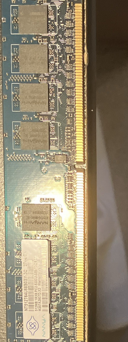Nanya 512MB DDR2 PC2-5300U 240-Pin Unbuffered DIMM RAM NT512T64U88BOBY-3C