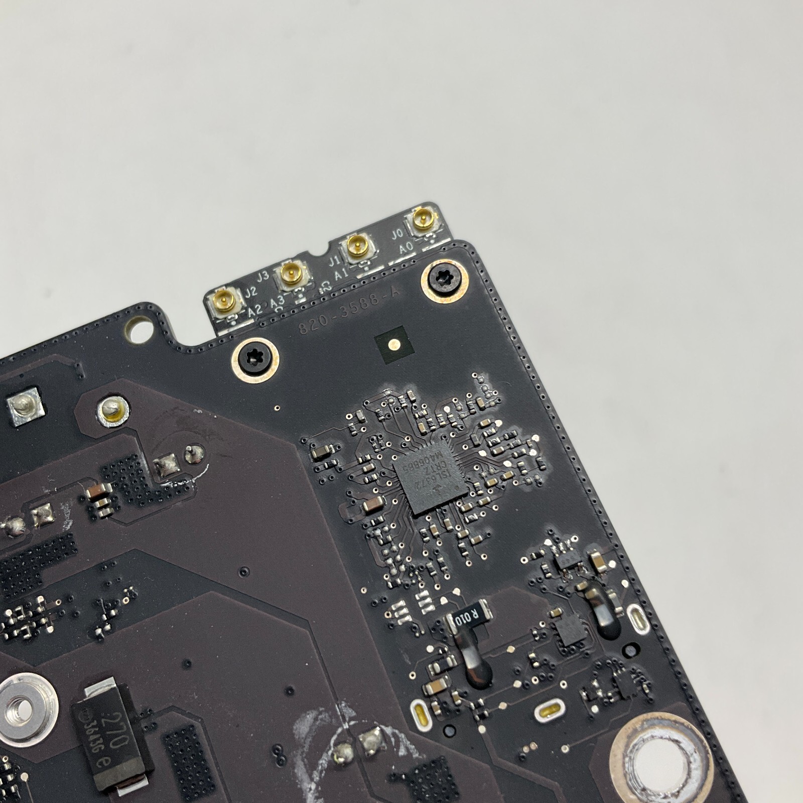 Apple iMac 21.5″ A1418 Late 2013 ME086LL/A 2.7GHz i5 Logic Board 820-3588-A