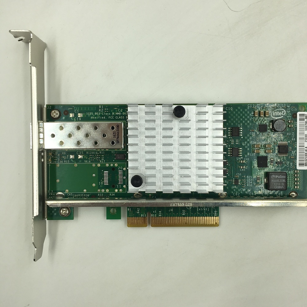 Intel X520-DA1 E10G41BTDA 10GbE Network Adapter+ E10GSFPSR Intel FTLX8571D3BCV