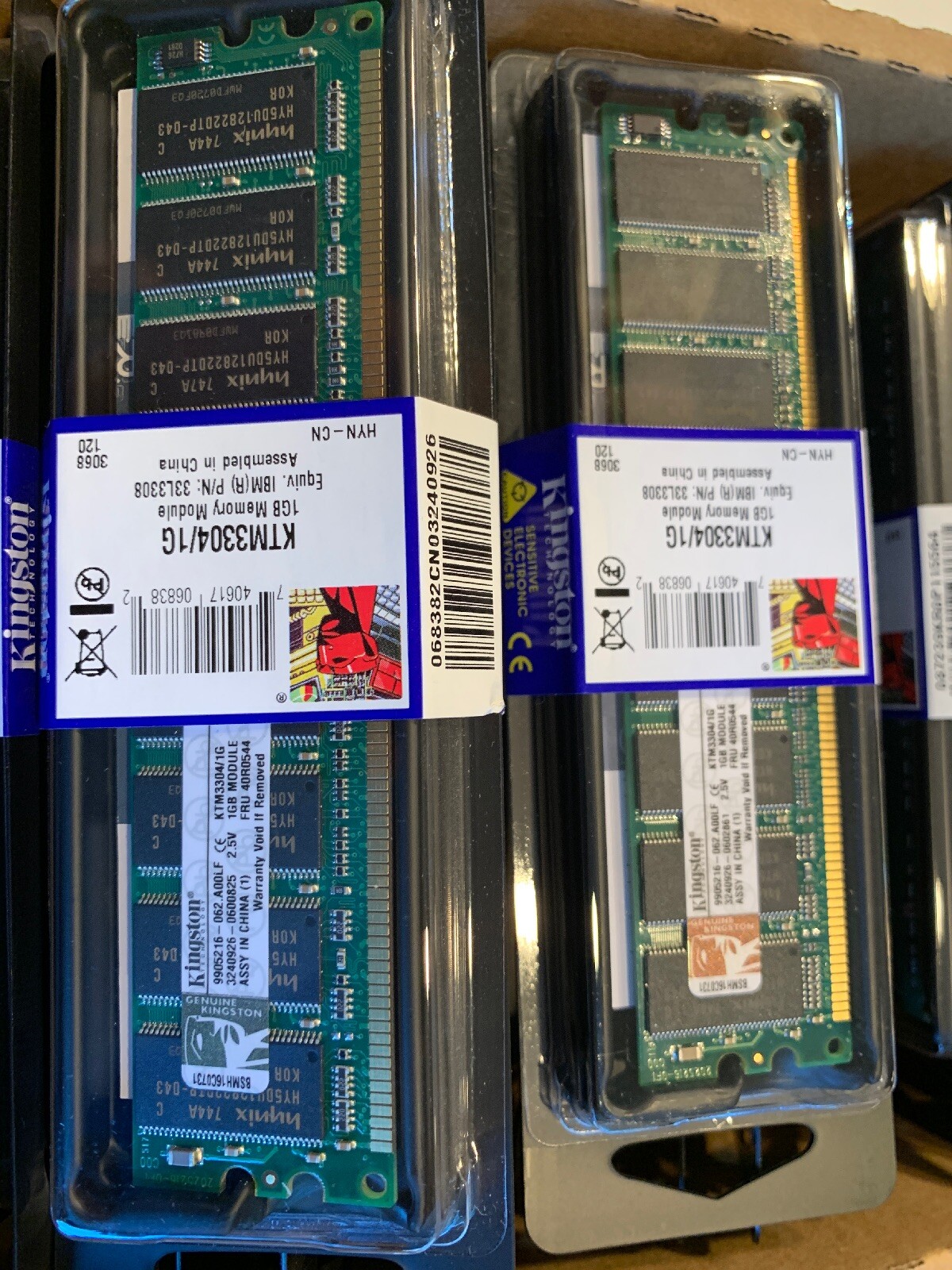IBM 436 Computer 2X1GB (2GB Total) KTM8854/1G KTM8854