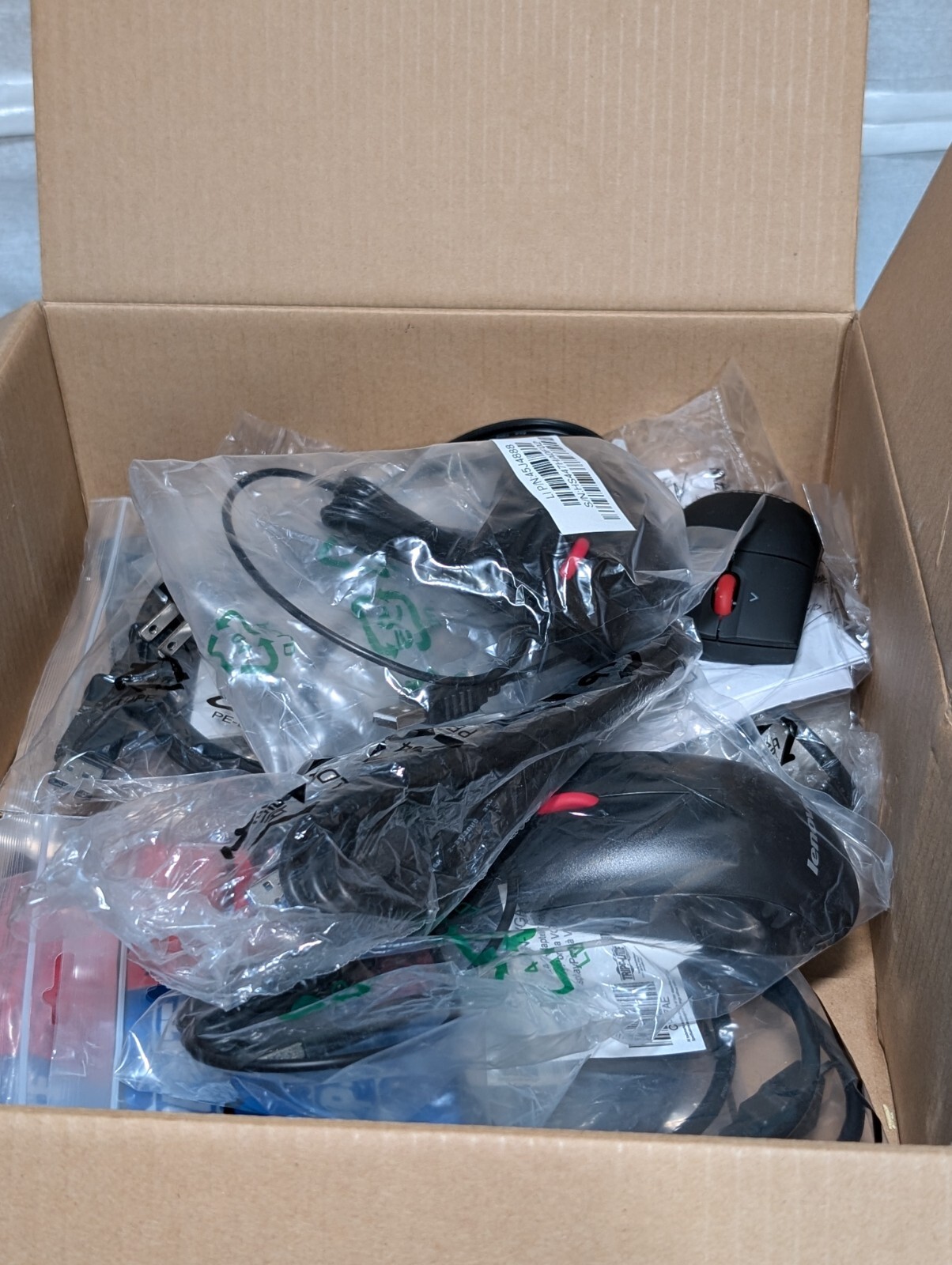 Lot of Laptop  Desktop (PC) Components, Mice, Cables, Power Adapters