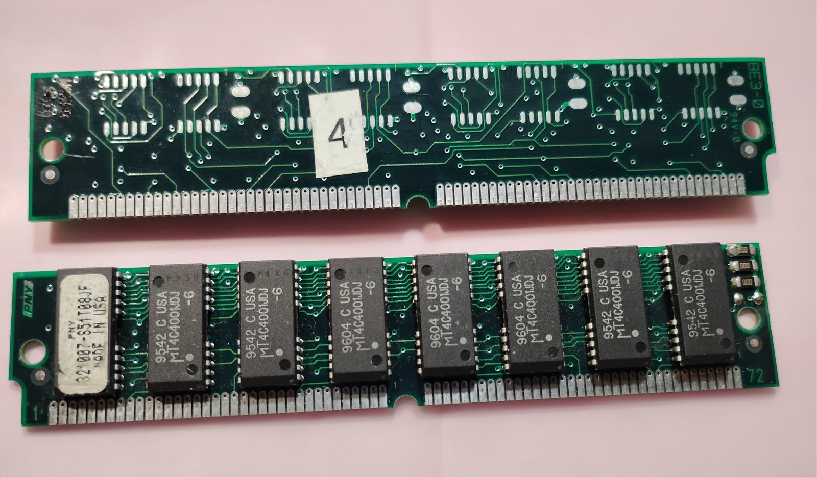 PNY 8MB Kit 2x4MB 72-pin SIMM RAM 60ns FPM Non-Parity 1Mx32 5V 321007-S51T08JF