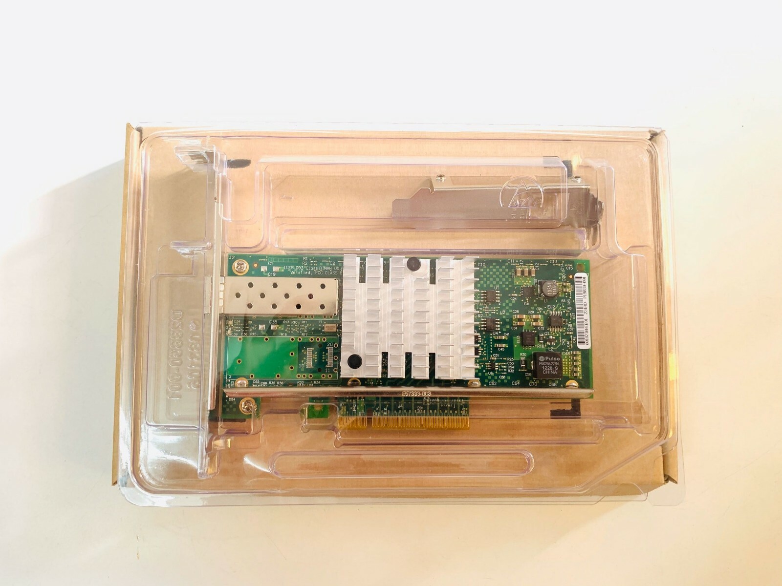 Intel X520-DA1 E10G41BTDA 10GbE Ethernet Converged Network Adapter