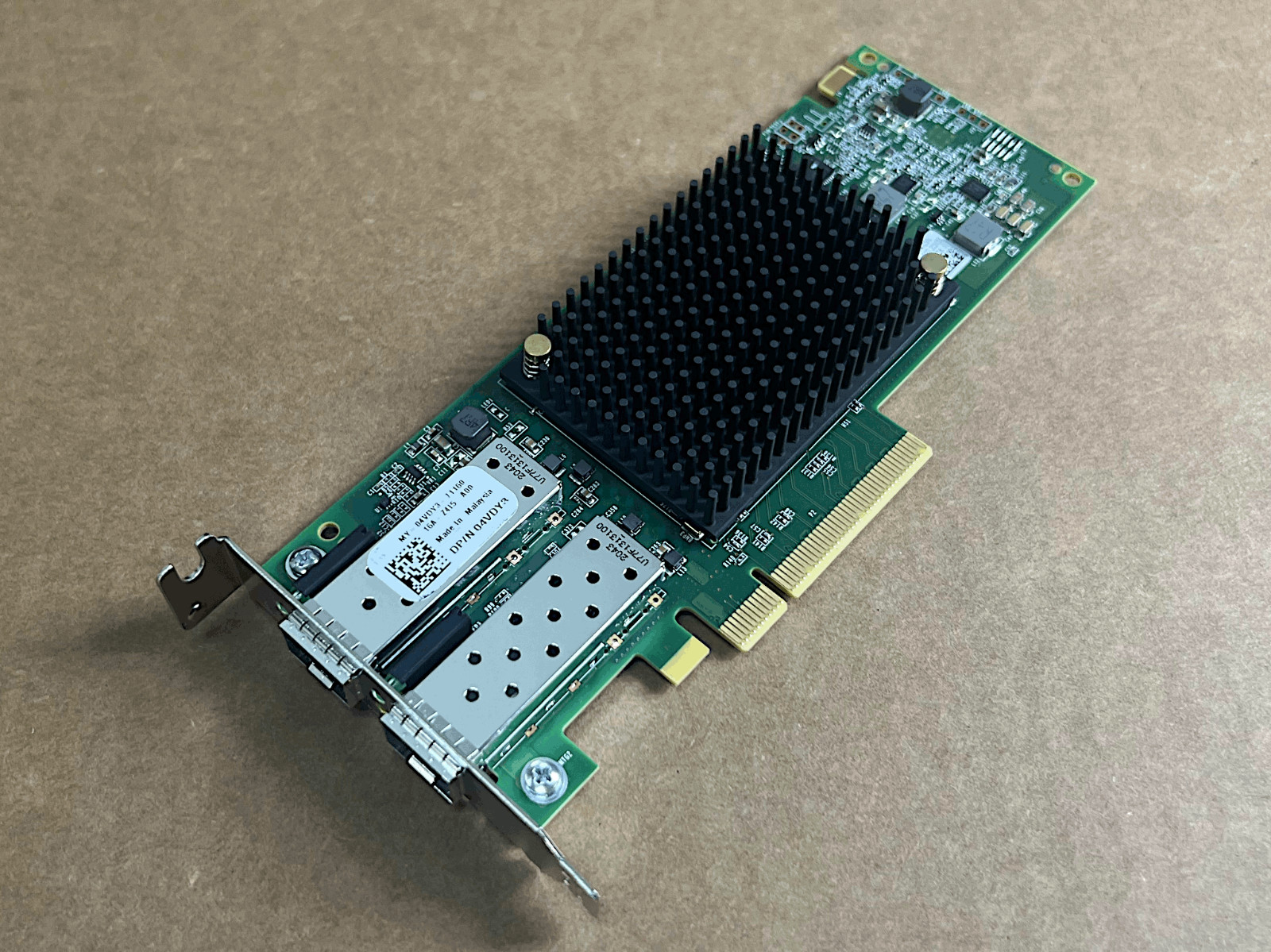 Dell Emulex LPE35002 2-Port 32Gb Fibre Channel PCI-e 4.0 x8 HBA – LP – 4VDY3