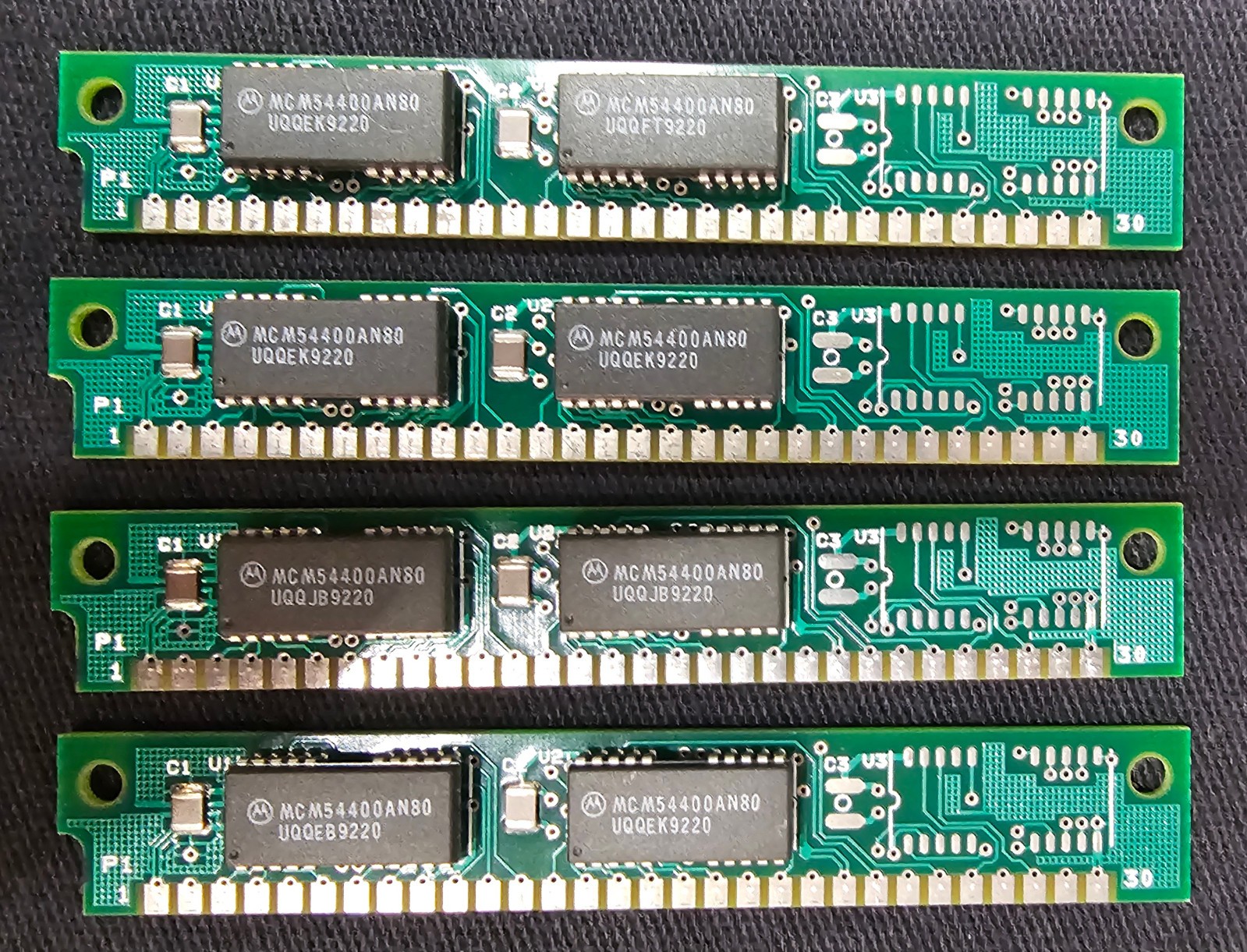 Lot of 25 30-Pin SIMM 2 & 8 Chip – 1MB – Toshiba Siemens Mitsubishi