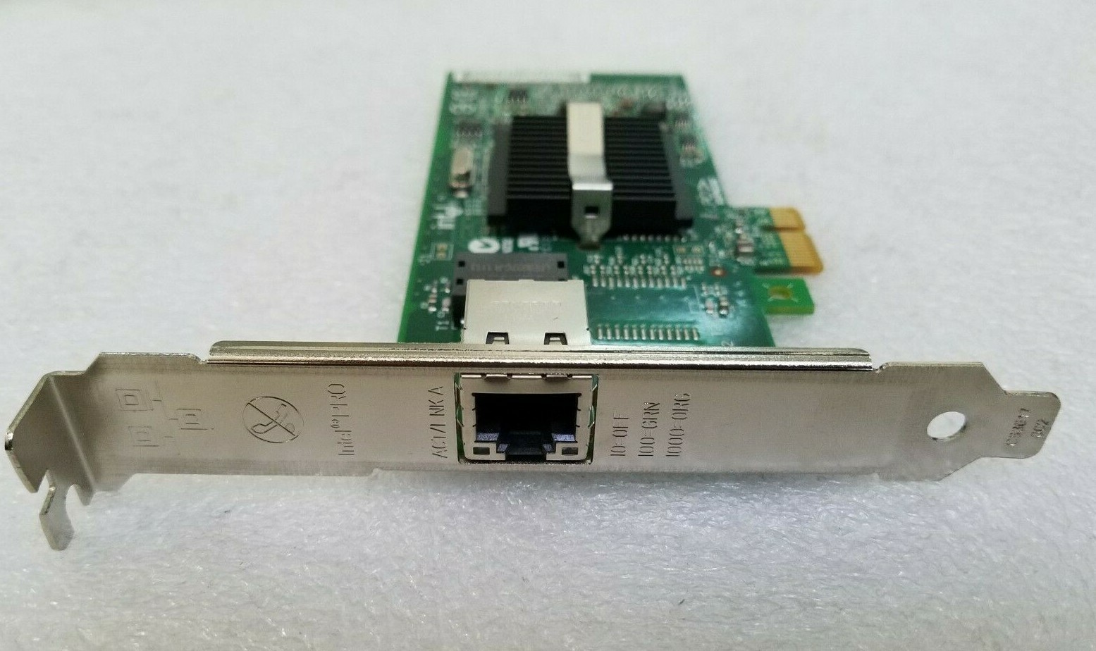 Intel MY- 0U3867 LAN Card D33745 Pro/1000 PCIe Ethernet Network