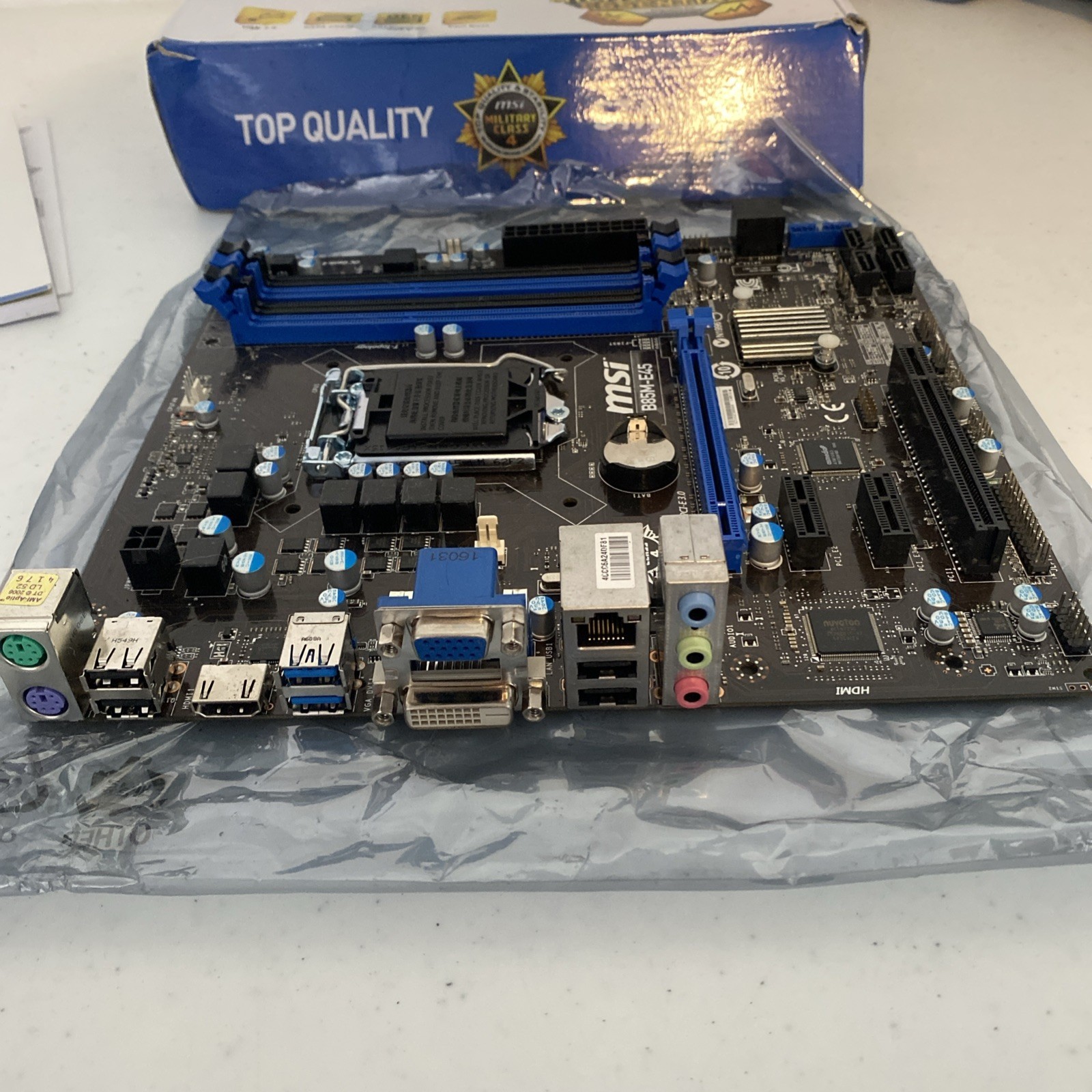 MSI B85M-E45 Socket 1150 Intel B85 HDMI SATA 6Gb/s USB 3.0 Motherboard Untested