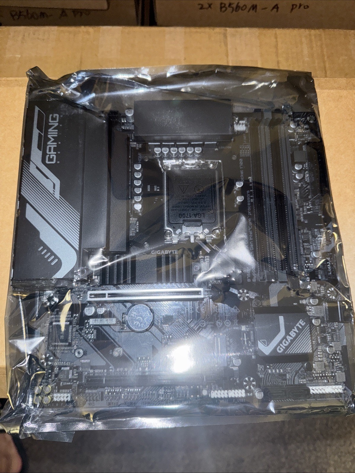 GIGABYTE B760M GAMING X Motherboard Intel 12-14th Gen DDR4 LGA 1700 ATX
