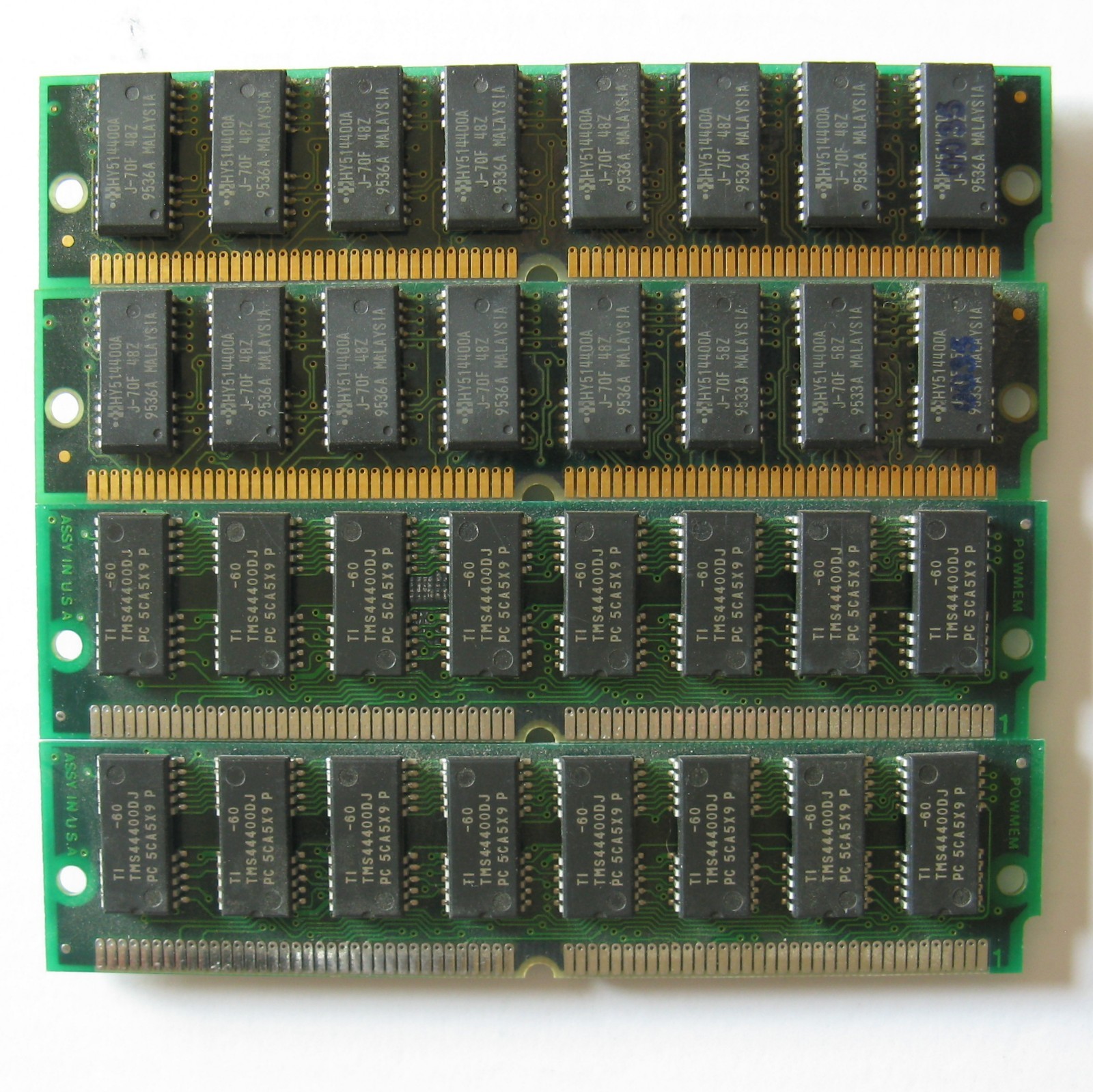 32MB 72-Pin SIMM Memory as 4 x 8MB Sticks, 60ns and 70ns Chips