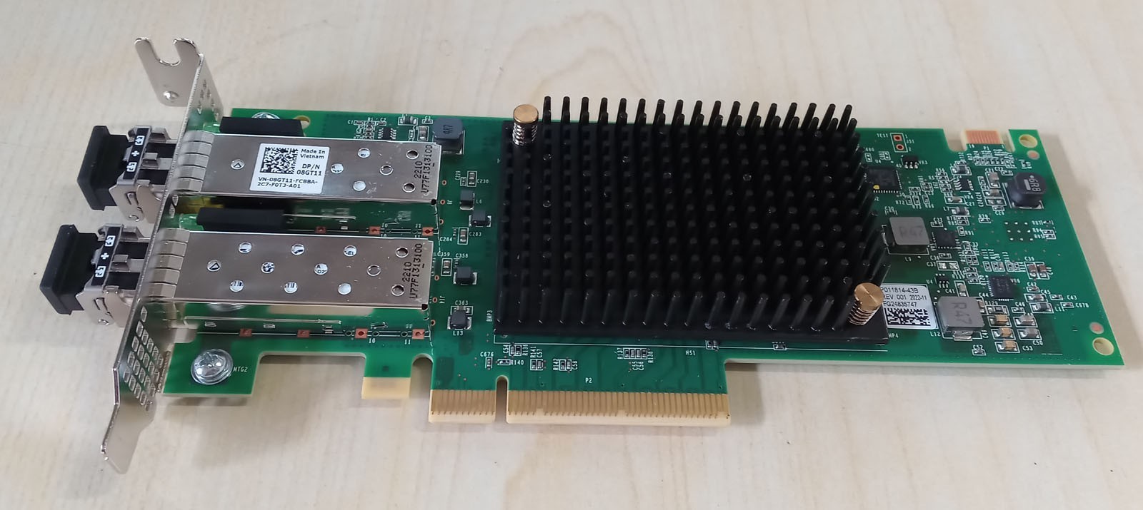 Dell 8GT11 Emulex LPe35002 2-Port 32GB FC HBA Adapter Low Profile Bracket
