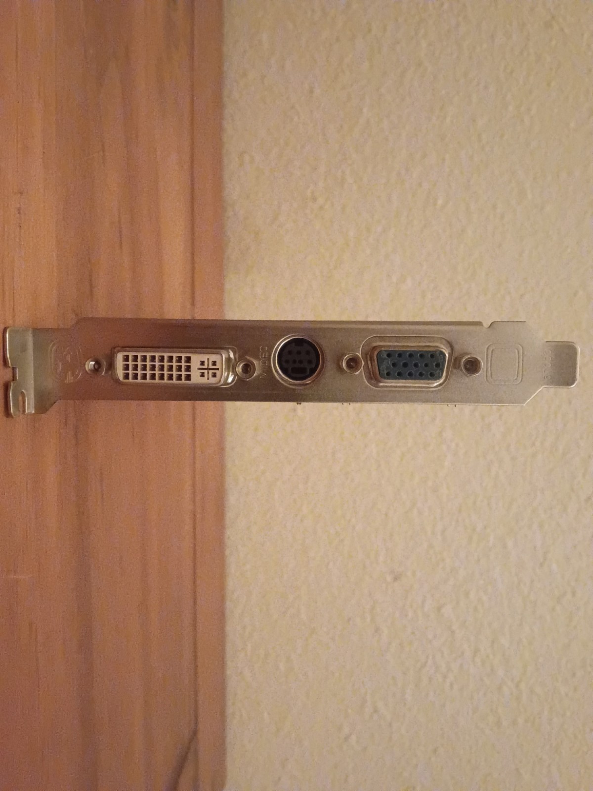 ATI Radeon 9200 128MB