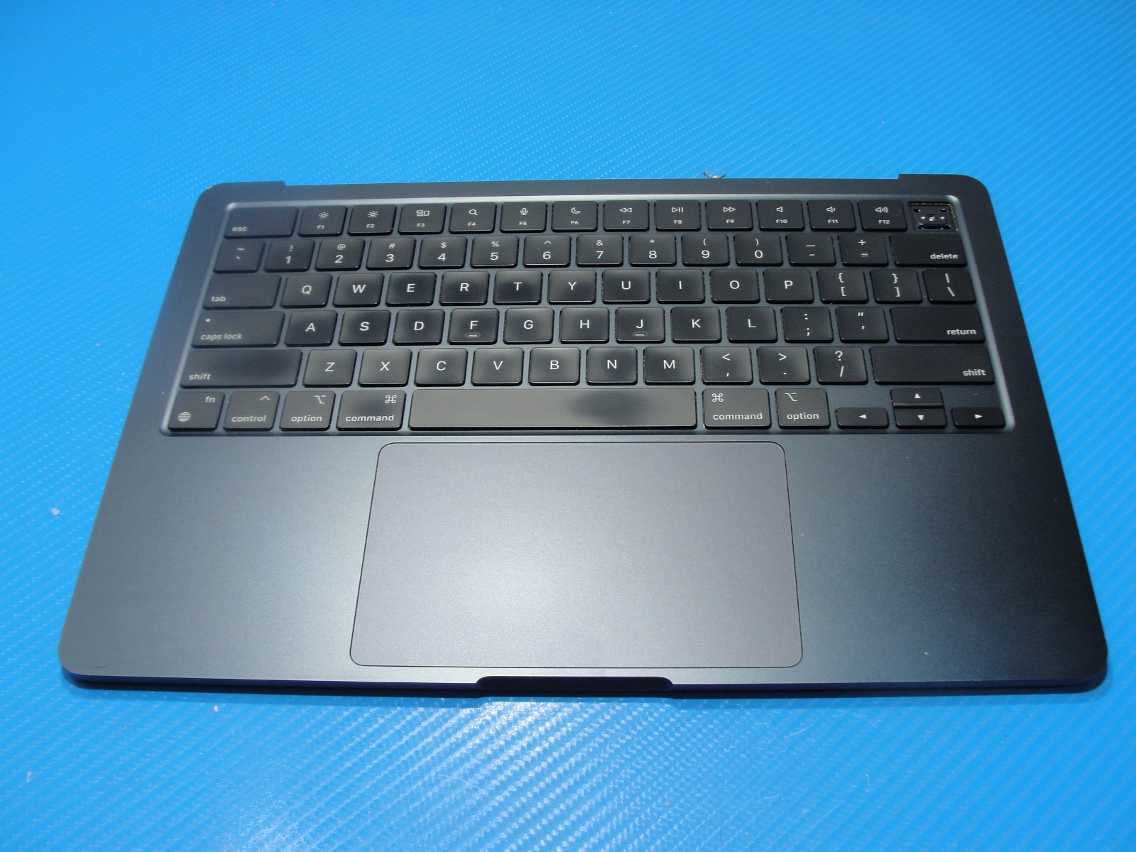 MacBook Air 13” A2681 Mid 2022 MLY33LL/A Top Case Palmrest w/Battery Midnight