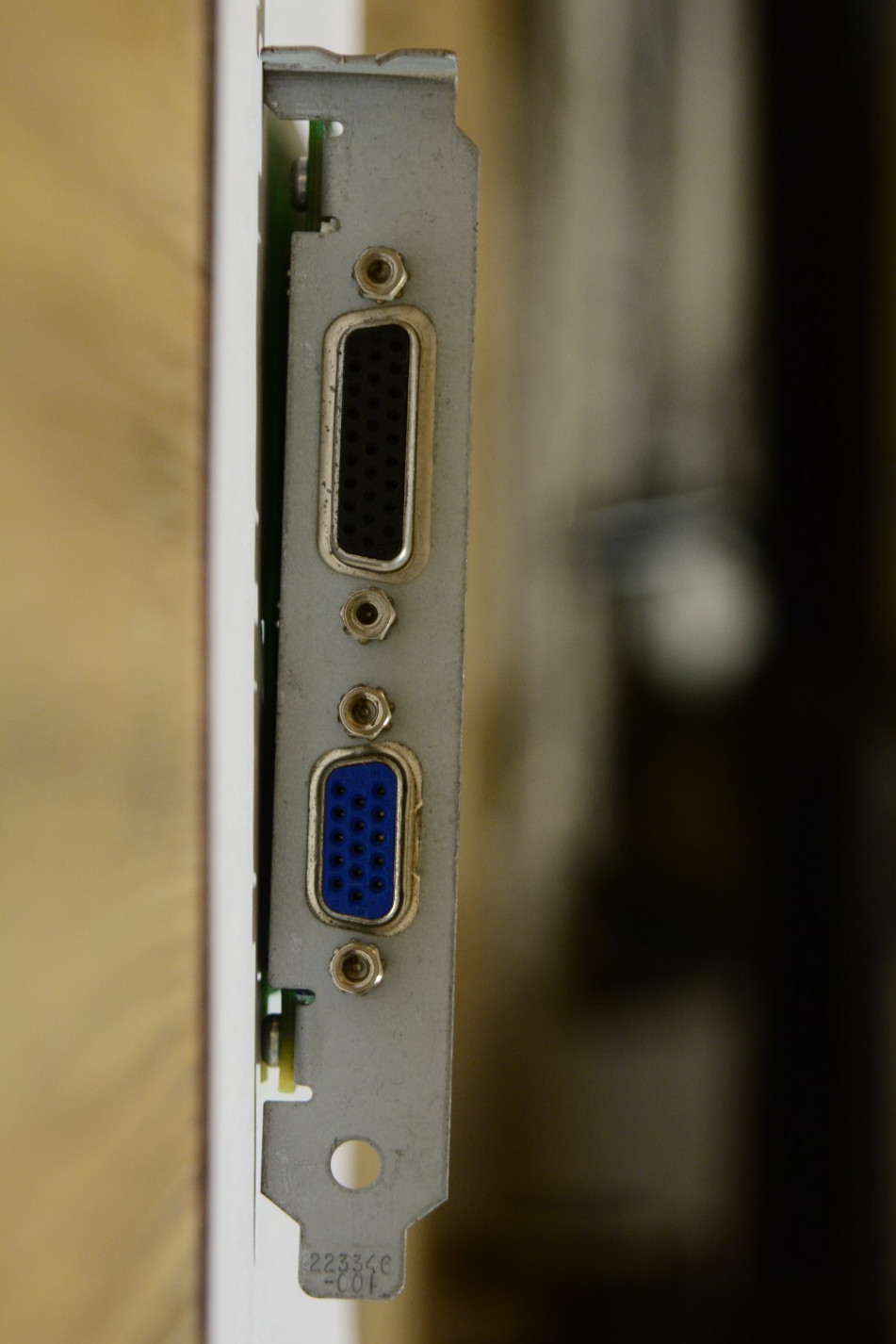 Matrox Millennium | 2MB WRAM | 1x VGA, 1x DA-15