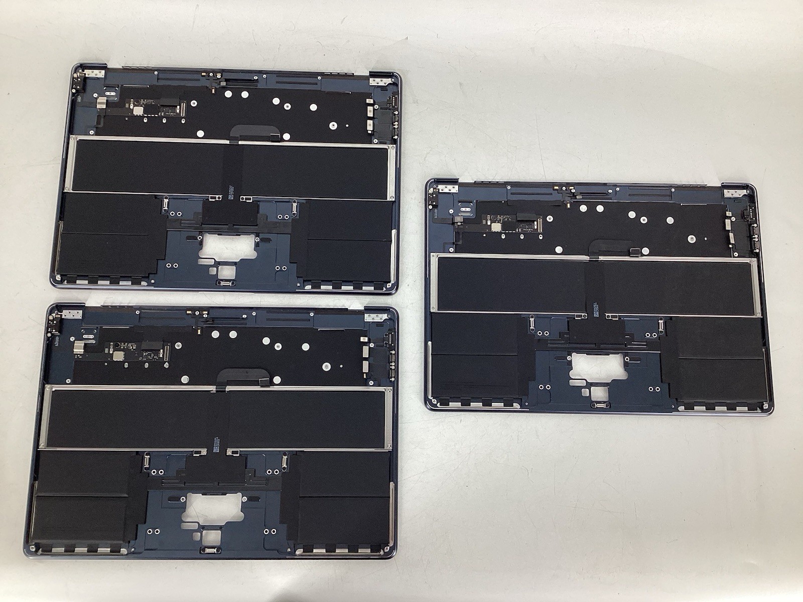LOT OF 3 OEM Genuine Apple MacBook Air 15 Midnight Palmrest Keyboard Assembly