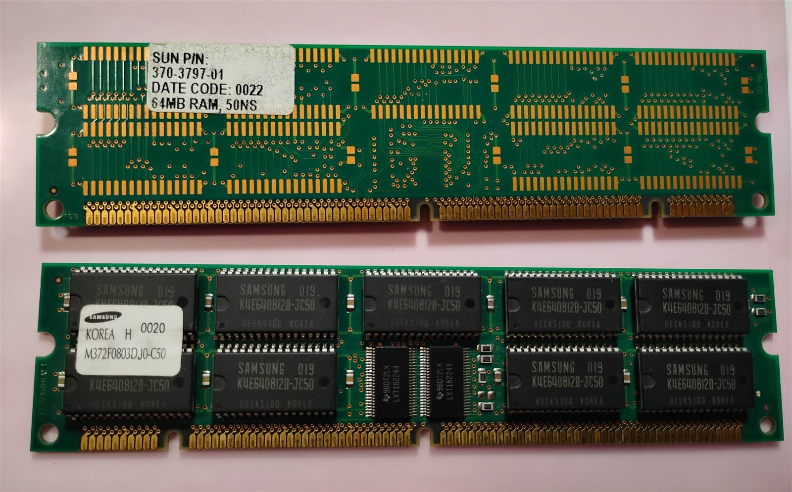 128MB 2x64MB 50ns Samsung M372F0803DJ0-C50 SUN 370-3797-01 EDO ECC REG RAM Kit