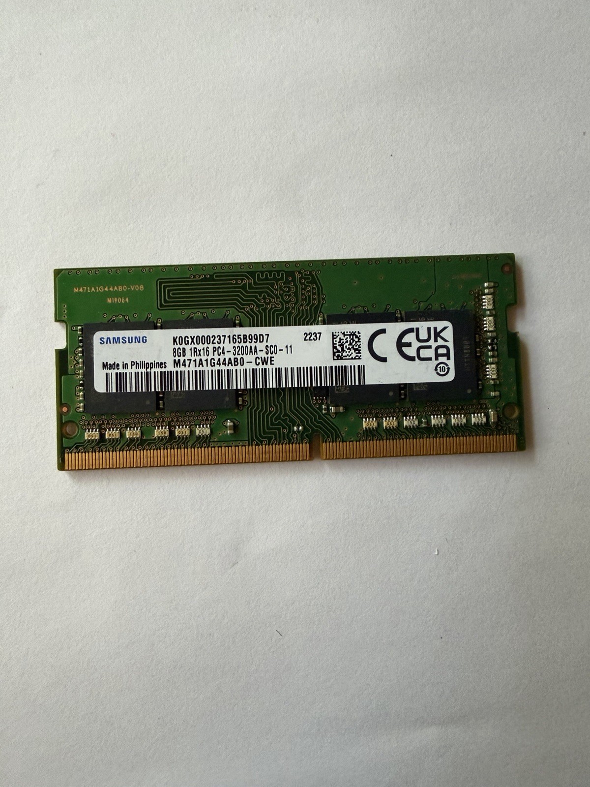 Samsung 8GB DDR4-3200 SO-DIMM 1Rx16 PC4-25600 M471A1G44AB0-CWE Laptop RAM
