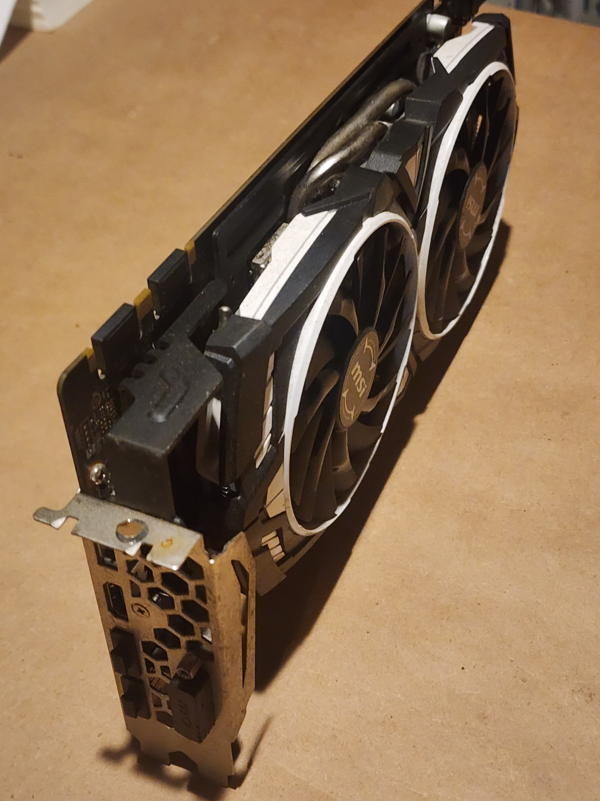 MSI GeForce GTX 1070 ARMOR 8G OC GDDR5 Graphics Card *DisplayPort ONLY*