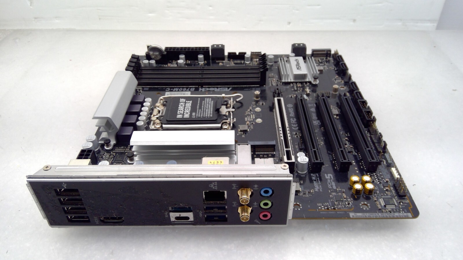ASRock B760M-C Intel Socket LGA1700 DDR5 Micro ATX WI-FI Motherboard