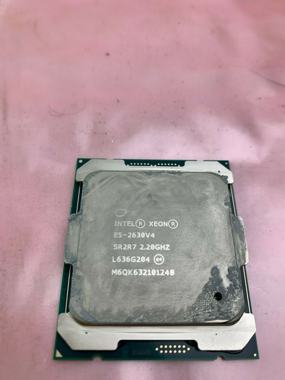 Intel Xeon E5-2630 v4 10-Core 2.20GHz 25Mb 8.0GT/s CPU Processor SR2R7 E5-2630v4