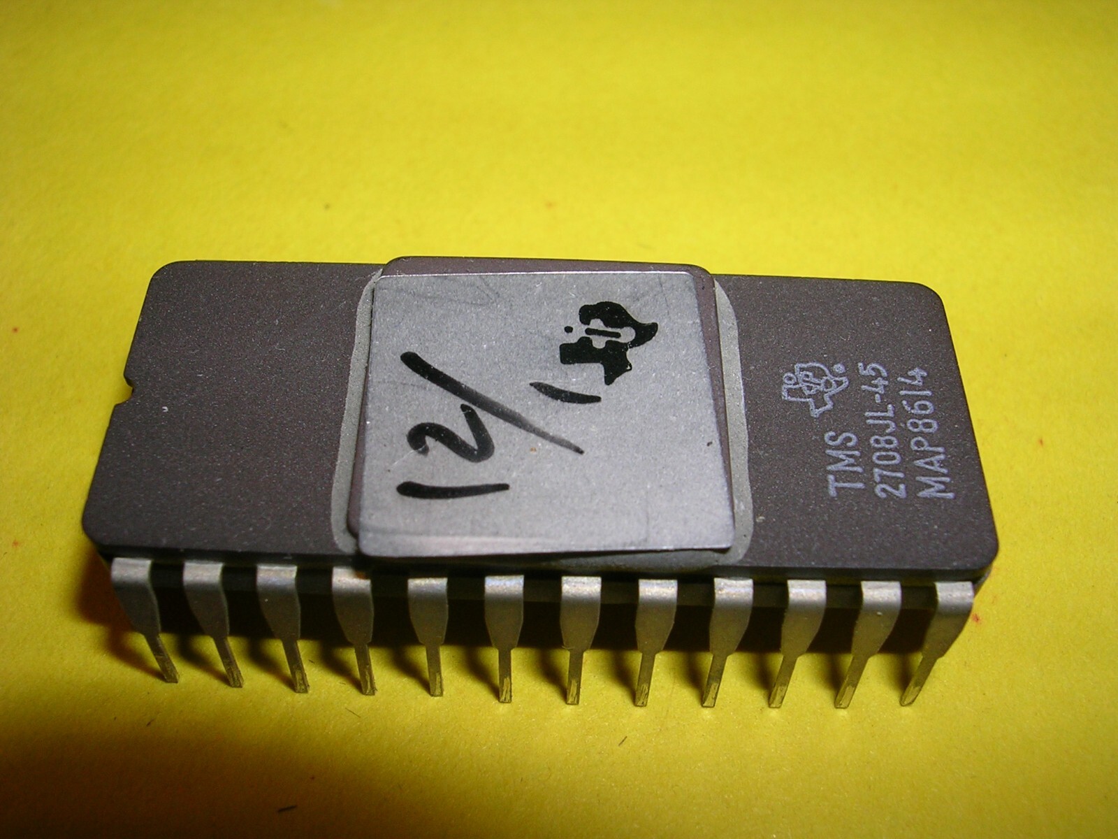 Texas Instruments (TI) TMS2708JL-45 EPROM Chip (Second Source for Intel 2708)